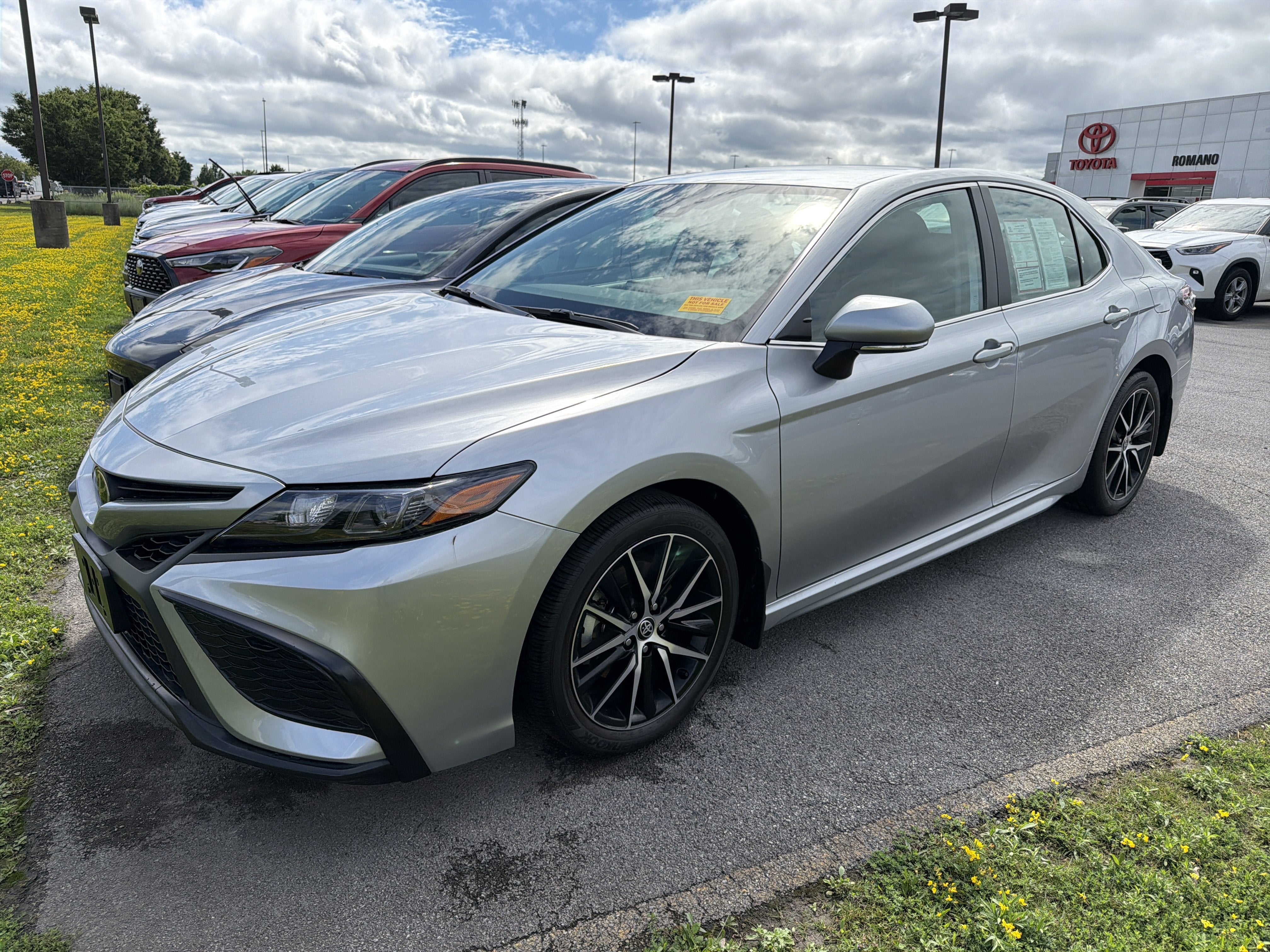 2024 Toyota Camry SE
