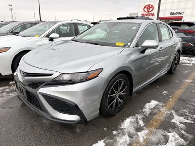 2022 Toyota Camry SE