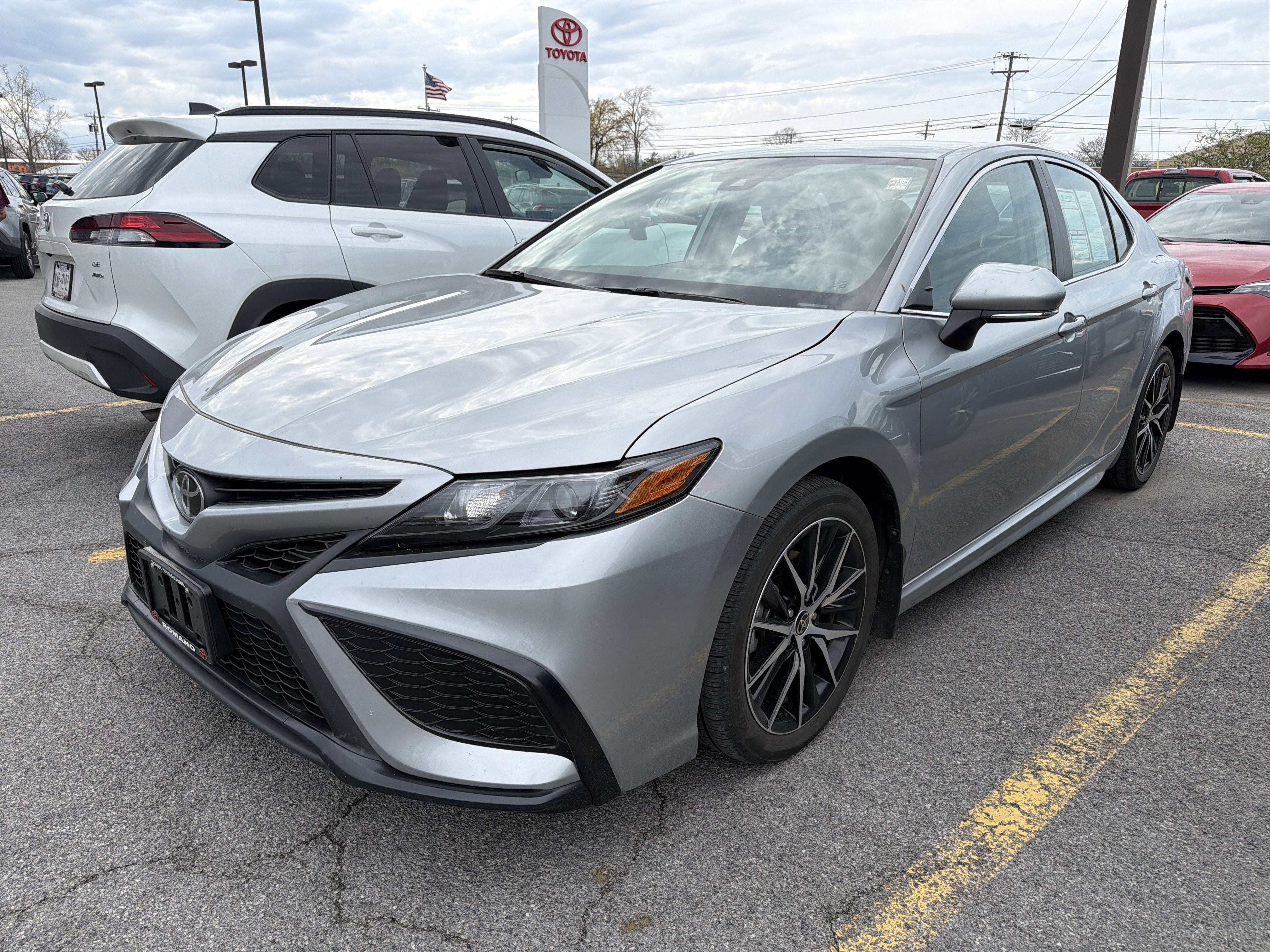 2024 Toyota Camry SE
