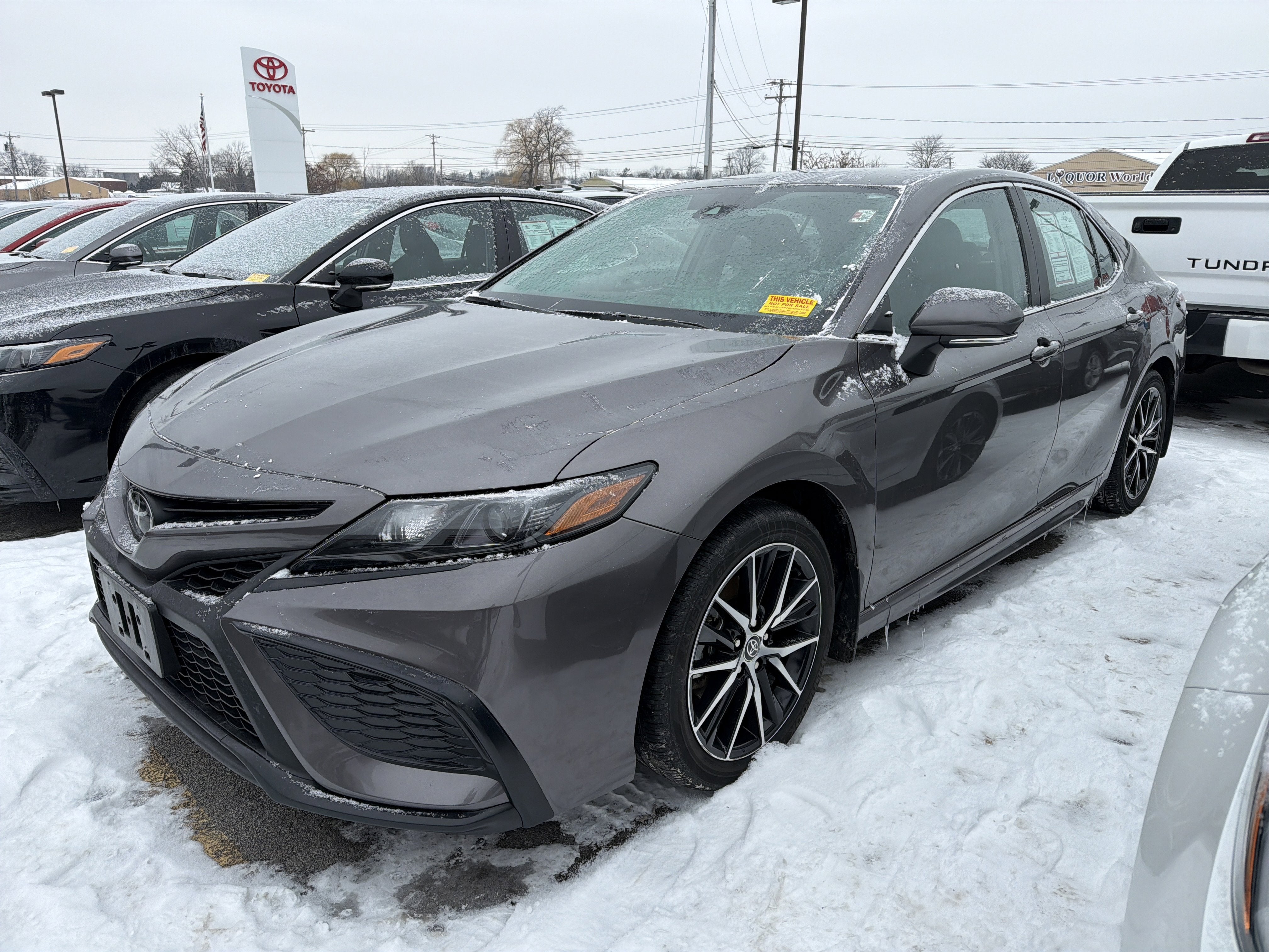 2024 Toyota Camry SE