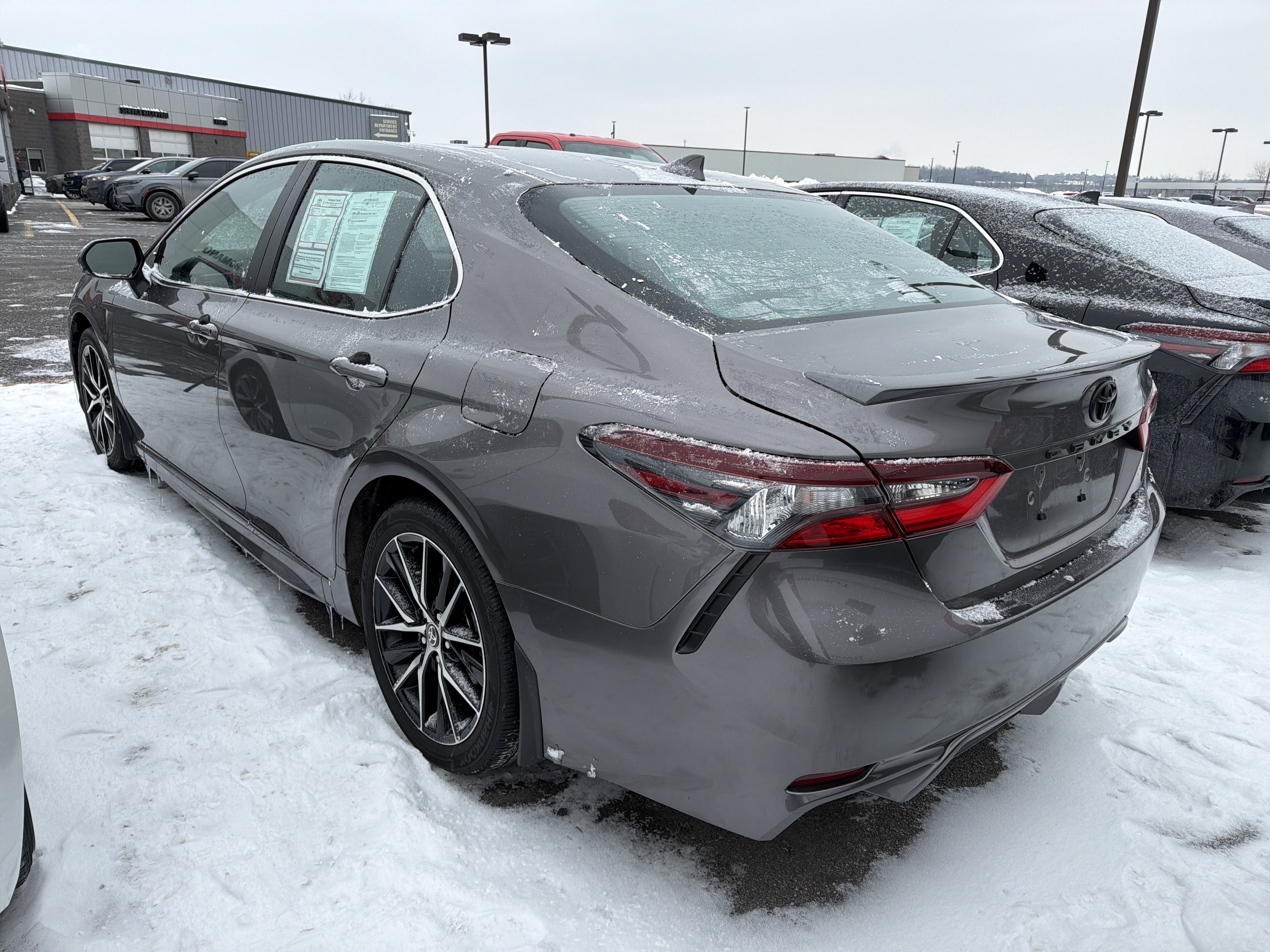 2024 Toyota Camry SE