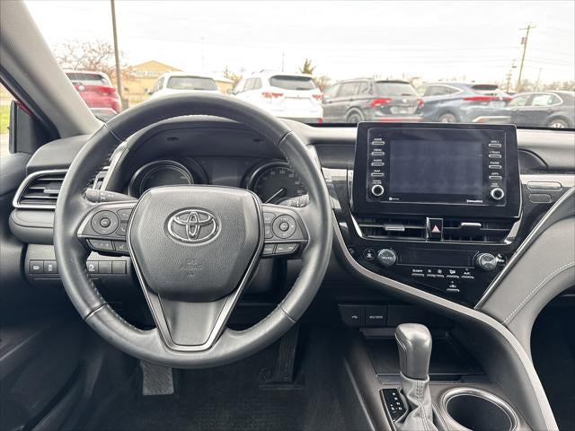 2023 Toyota Camry Hybrid SE