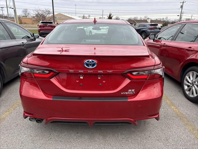2023 Toyota Camry Hybrid SE
