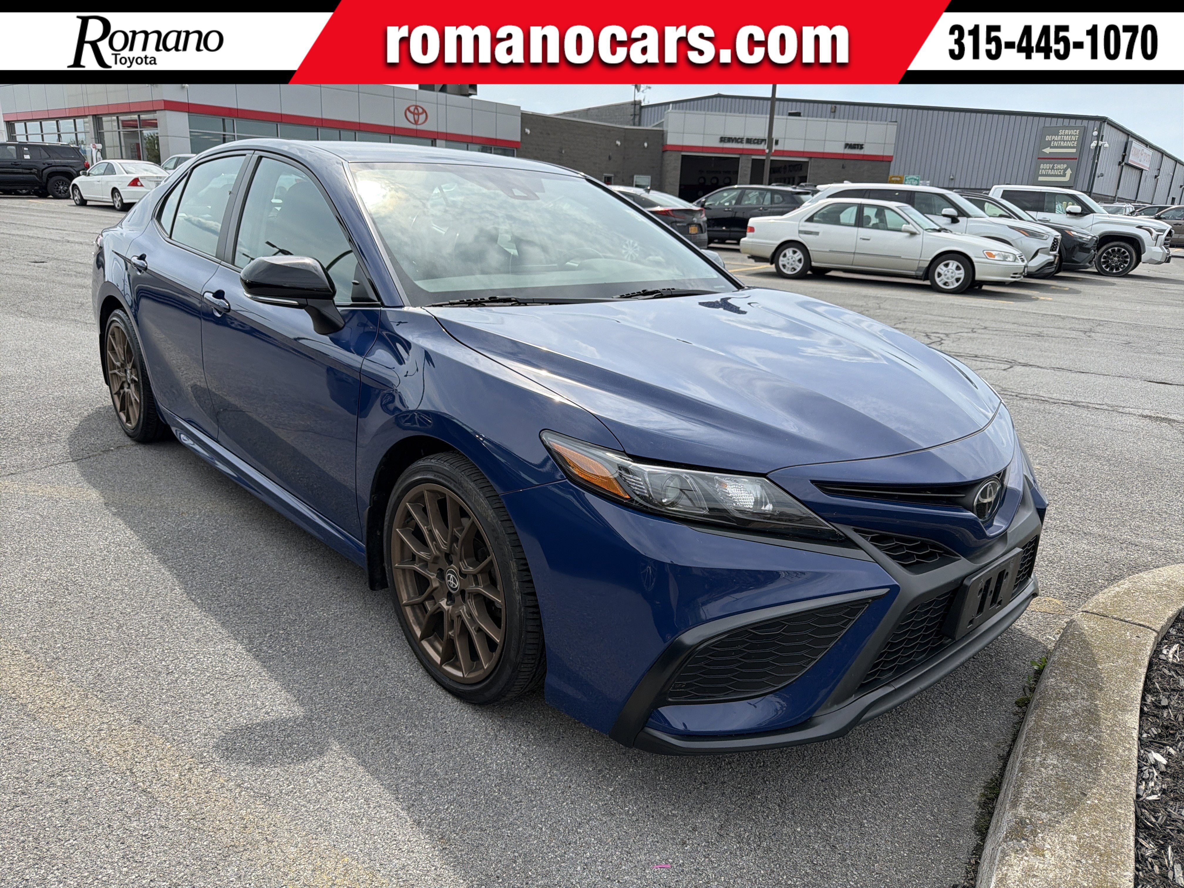 2023 Toyota Camry SE Nightshade