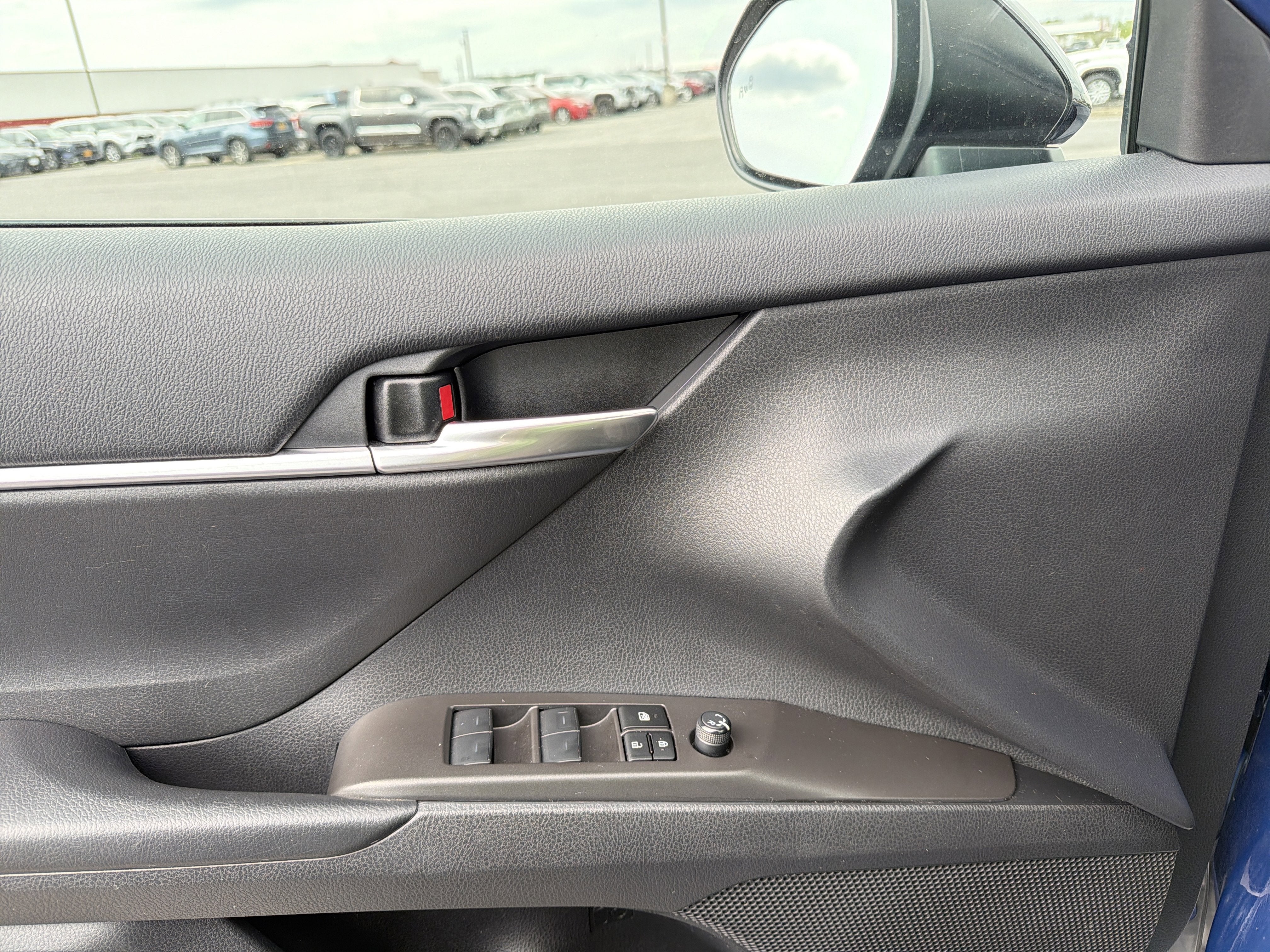 2023 Toyota Camry SE Nightshade