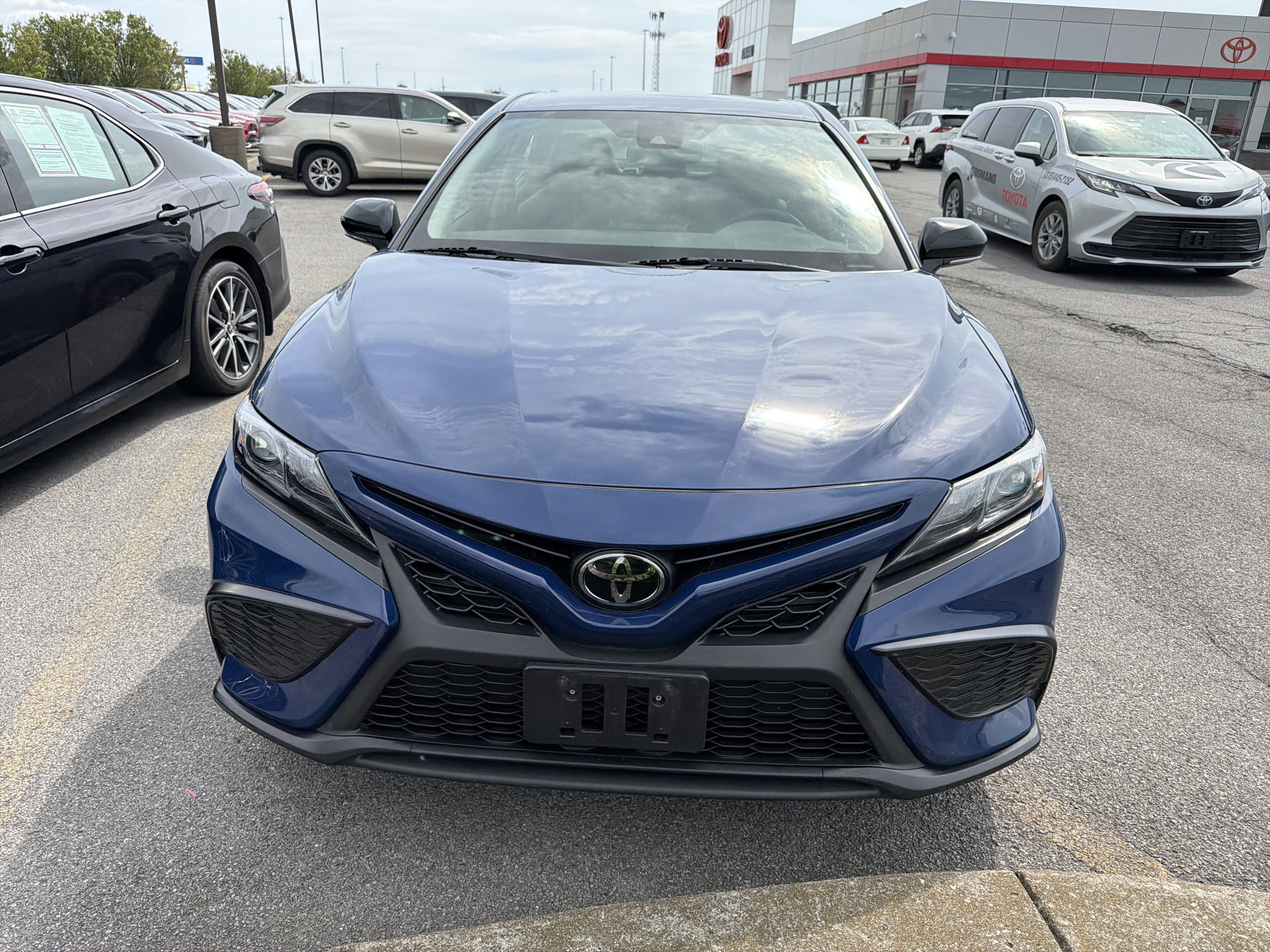 2023 Toyota Camry SE Nightshade