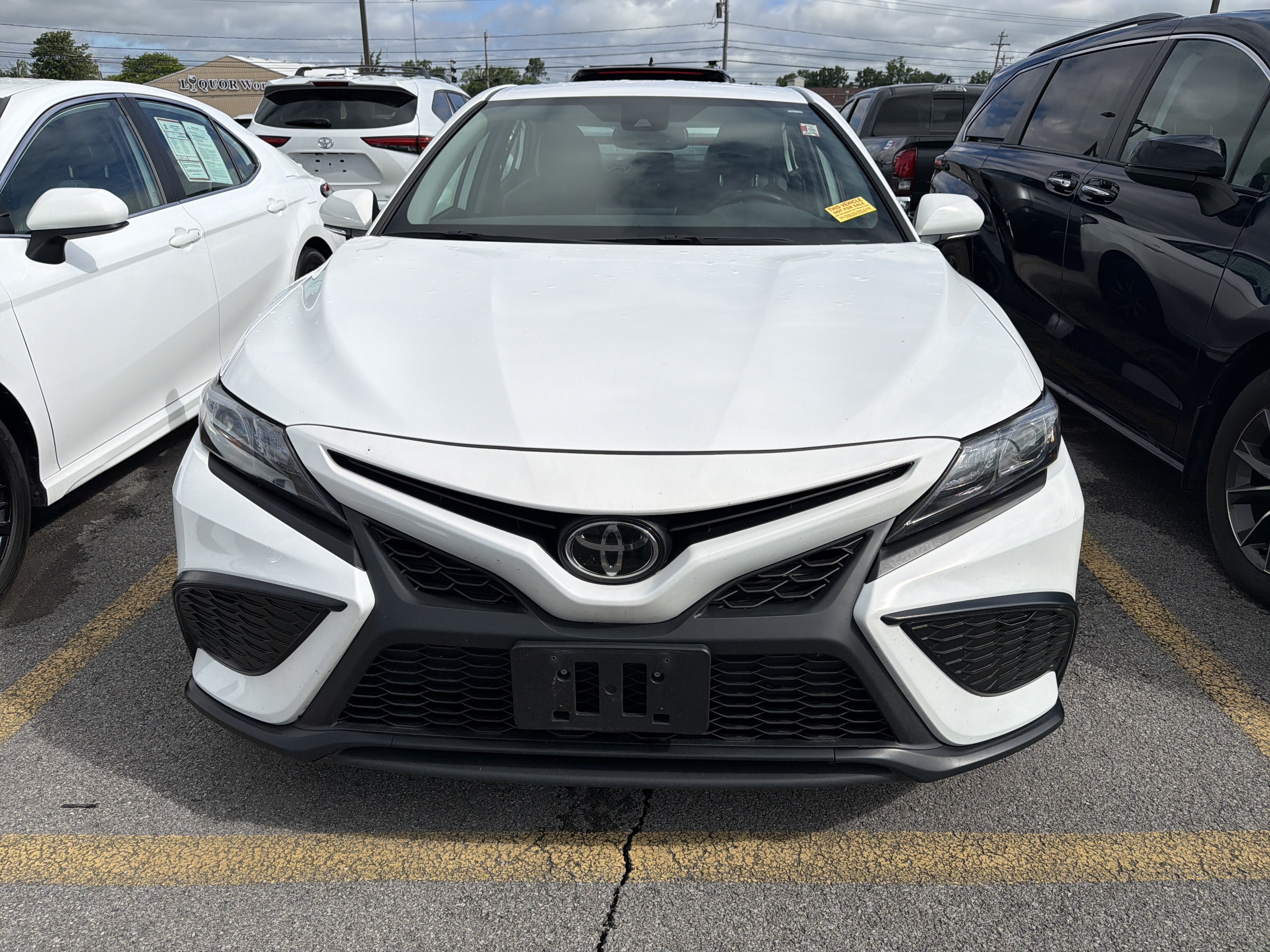 2023 Toyota Camry SE