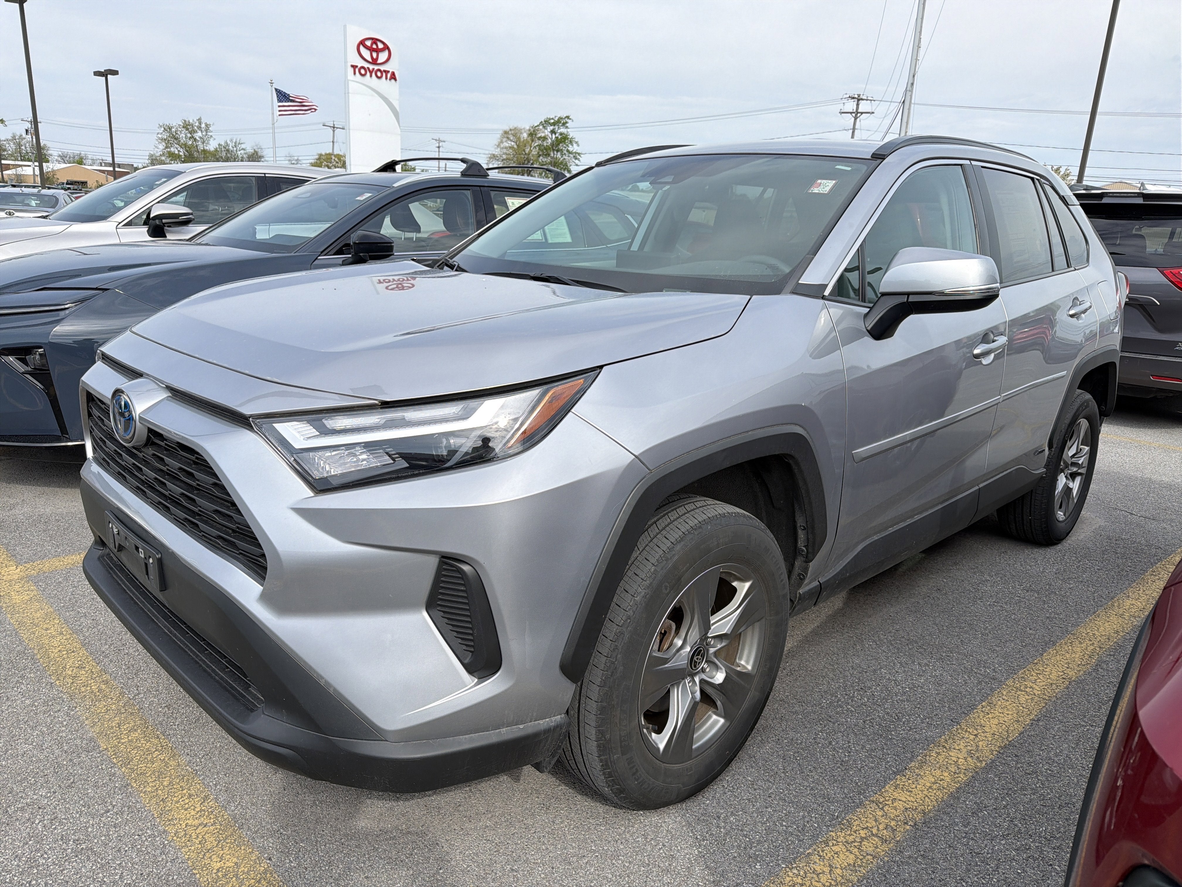 2023 Toyota RAV4 Hybrid XLE