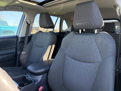 2023 Toyota RAV4 Hybrid XLE