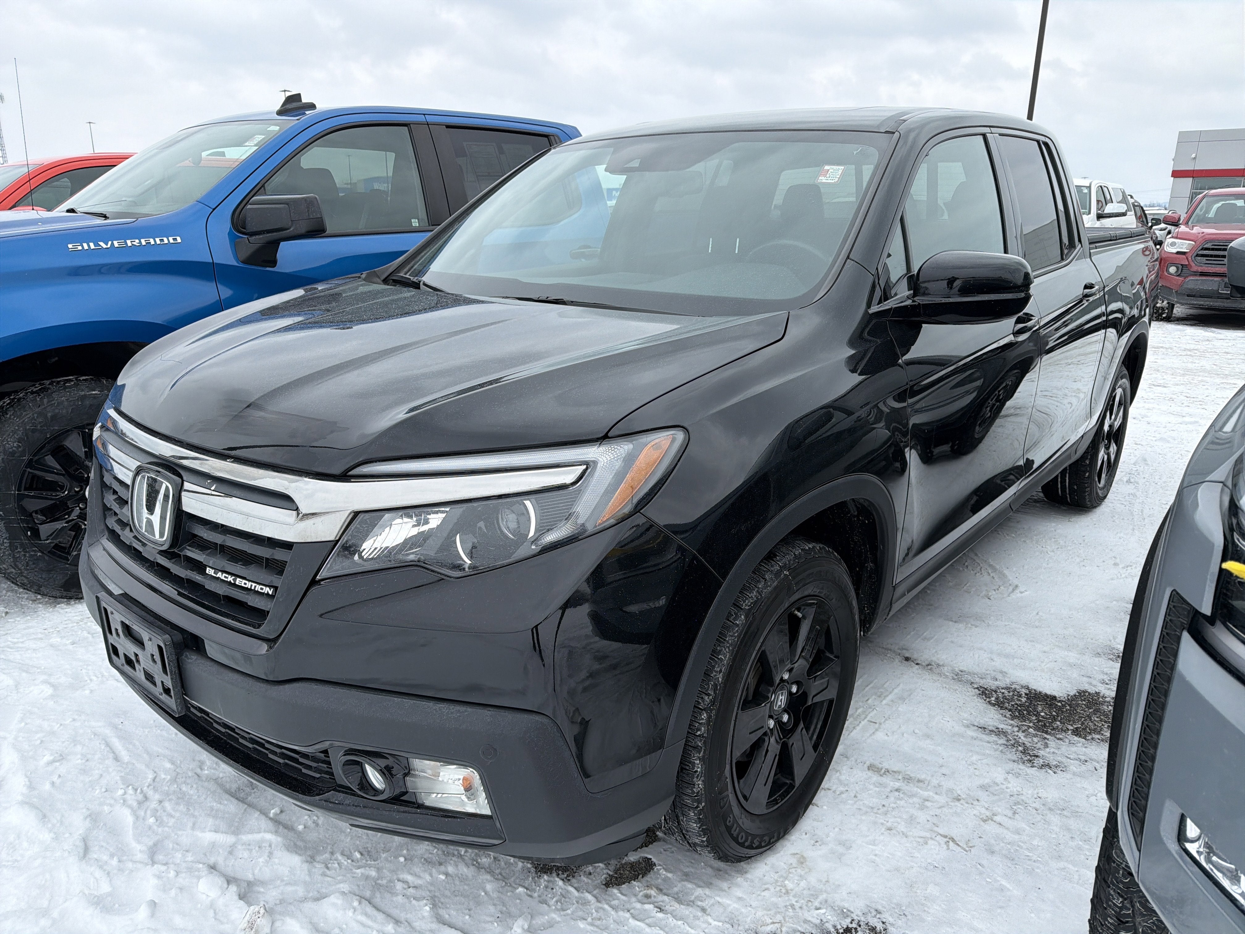 2019 Honda Ridgeline Black Edition