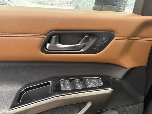 2024 Nissan Pathfinder Platinum