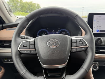 2025 Toyota Grand Highlander Platinum