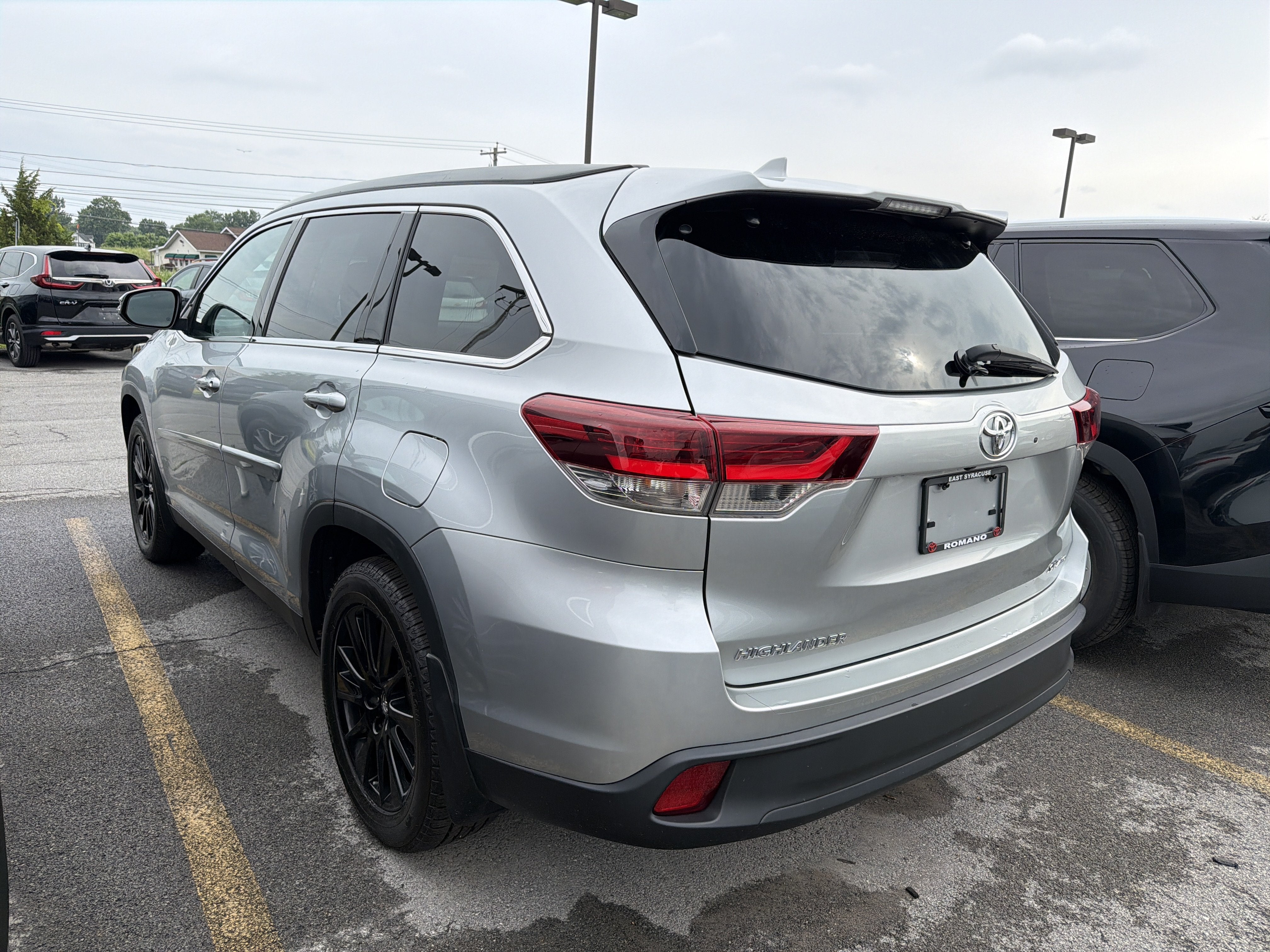 2019 Toyota Highlander SE