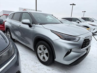2023 Toyota Highlander LE