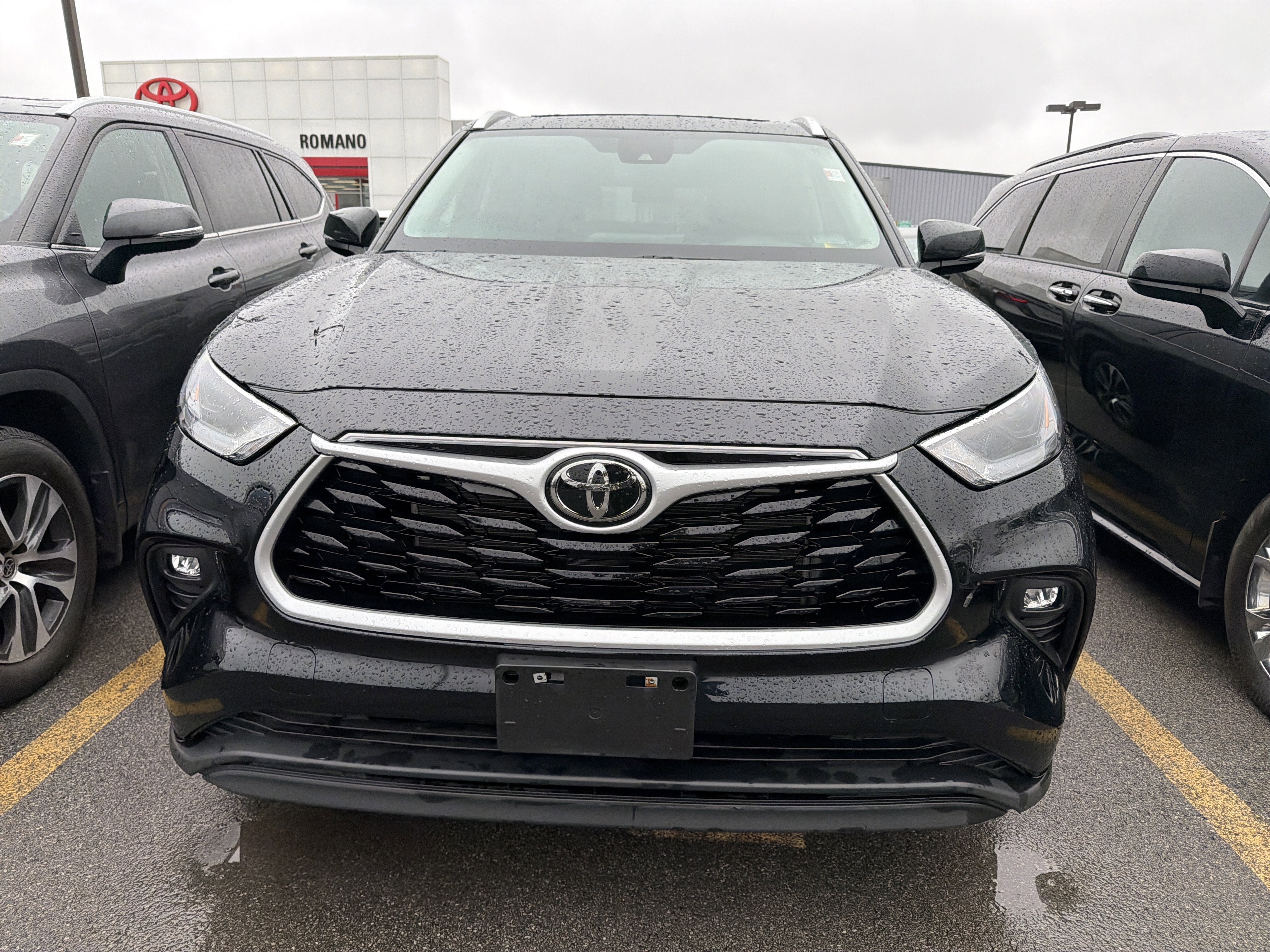 2023 Toyota Highlander XLE