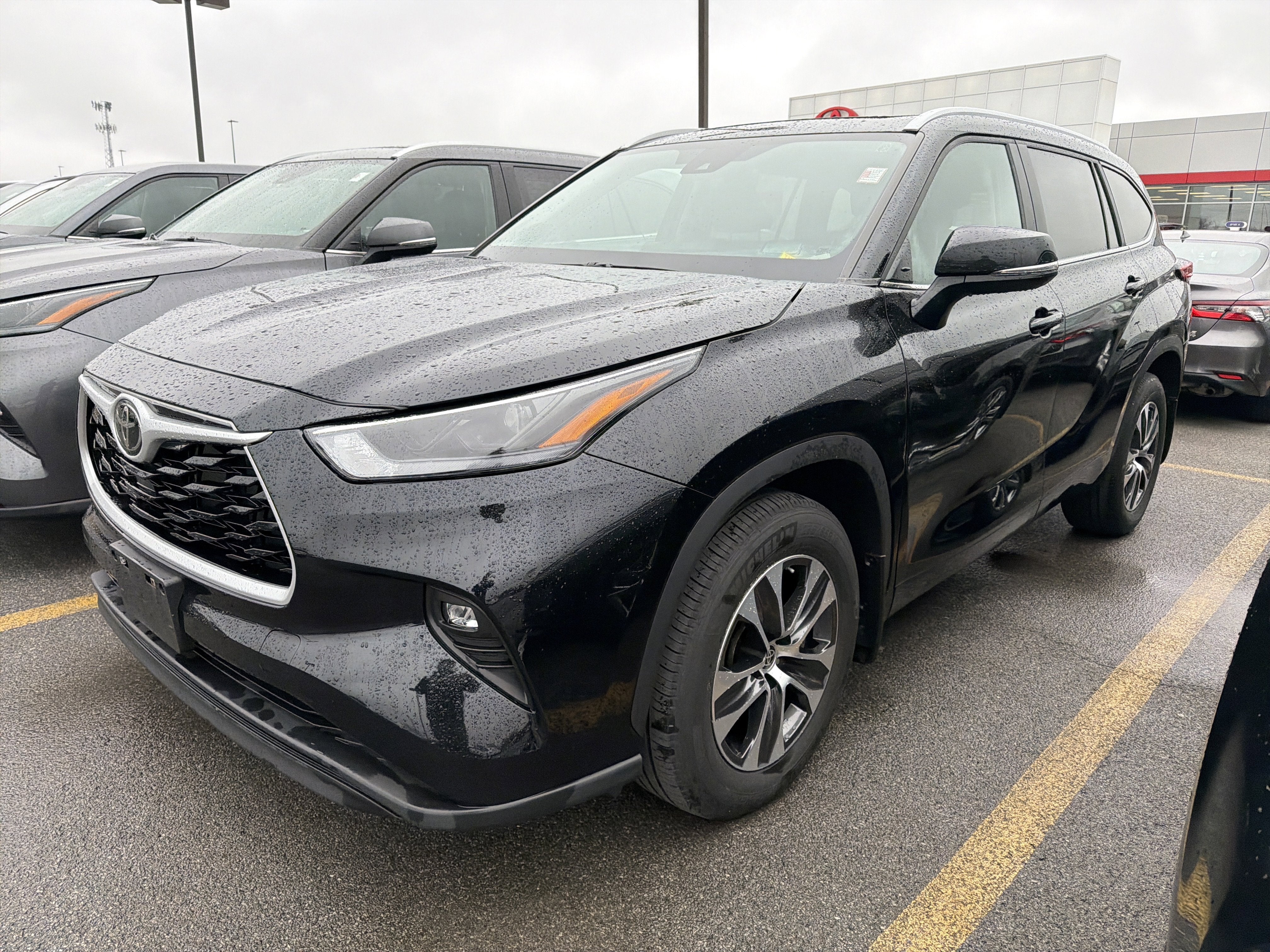 2023 Toyota Highlander XLE