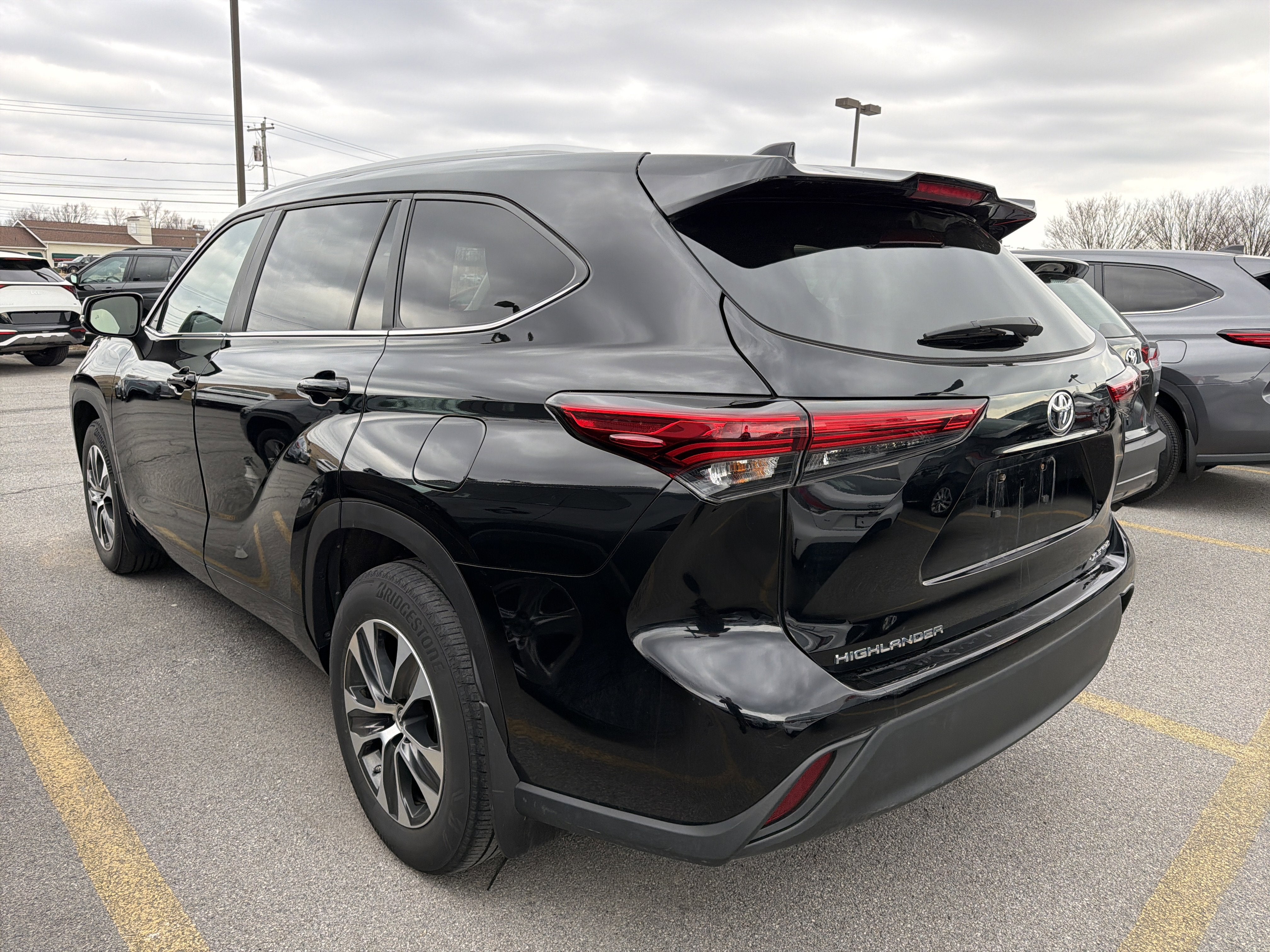 2023 Toyota Highlander XLE