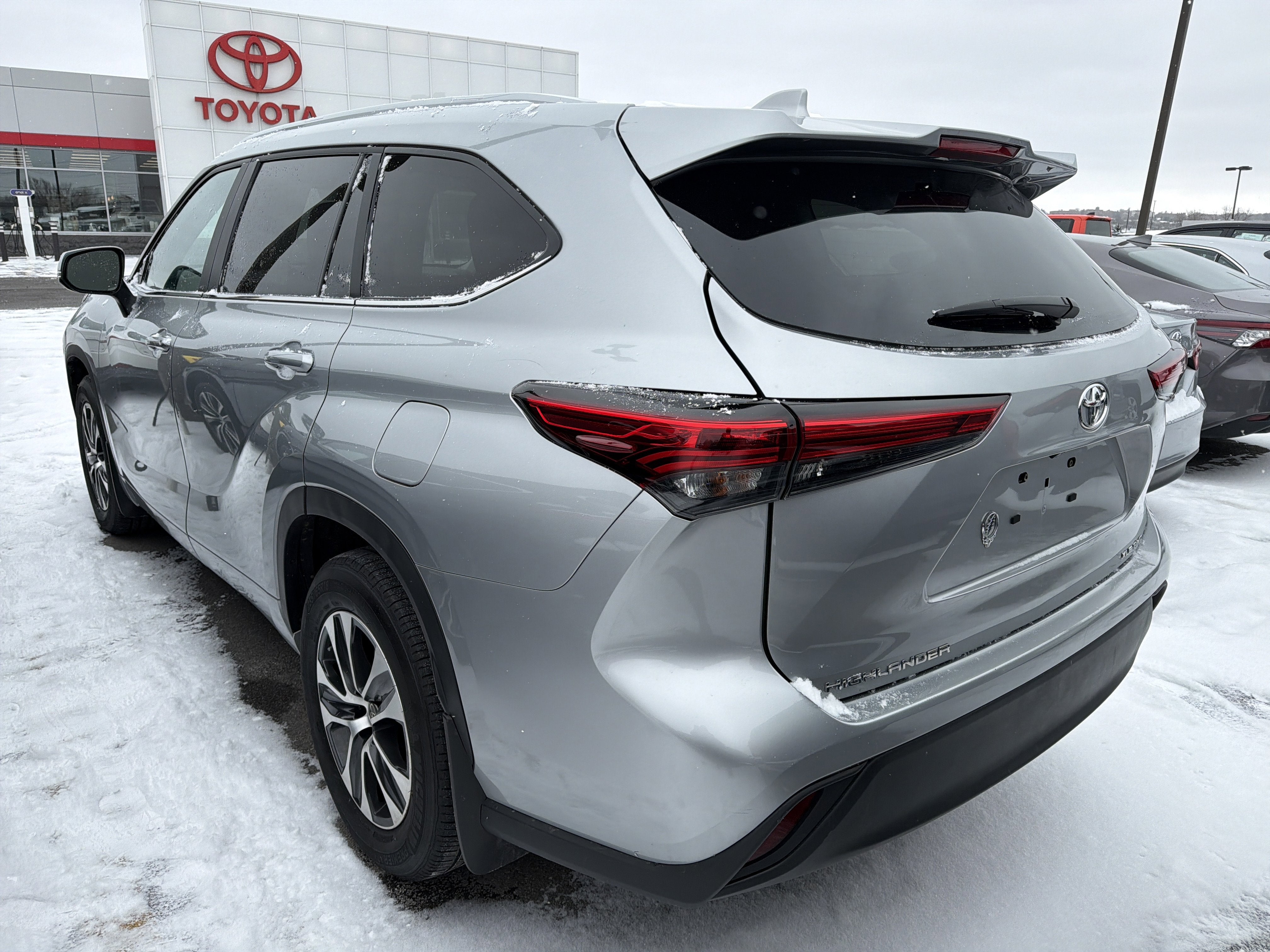 2023 Toyota Highlander XLE