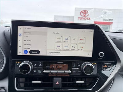 2023 Toyota Highlander XLE