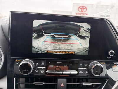 2023 Toyota Highlander XLE