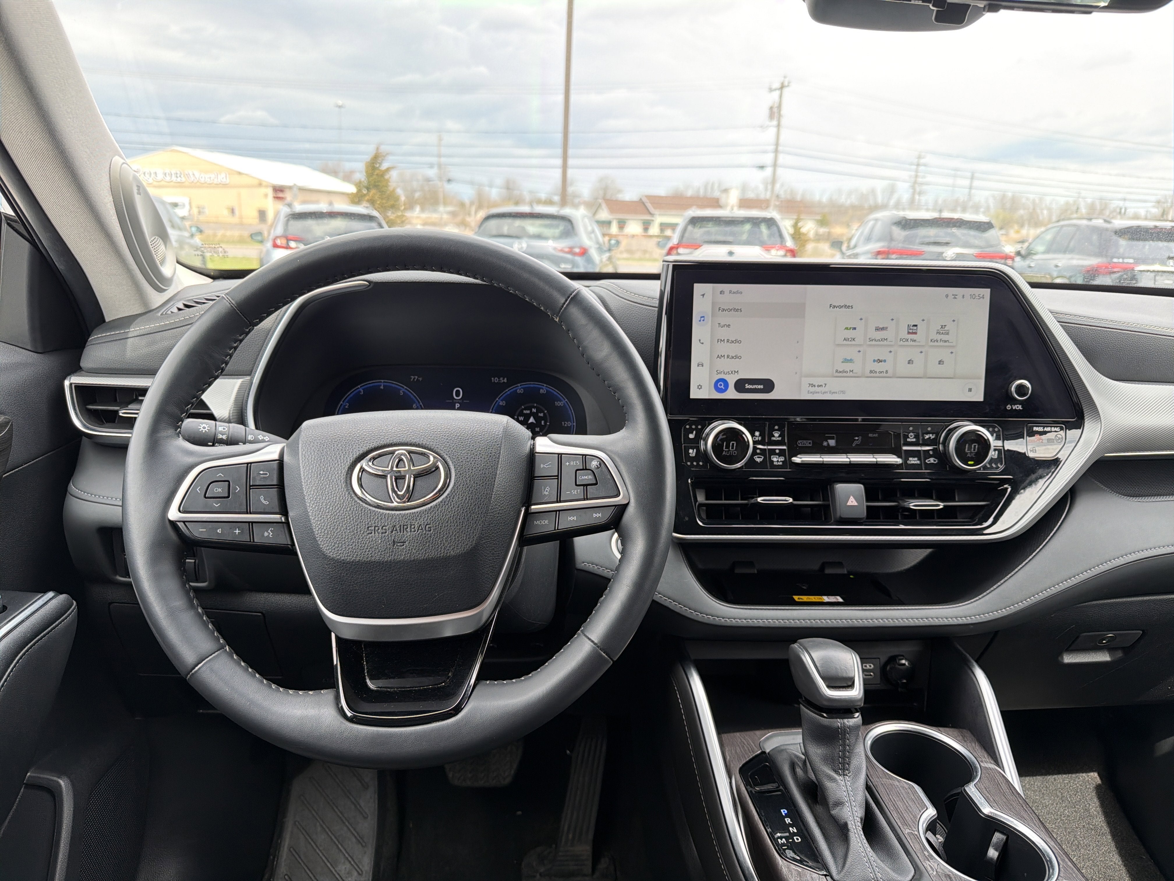 2024 Toyota Highlander Platinum