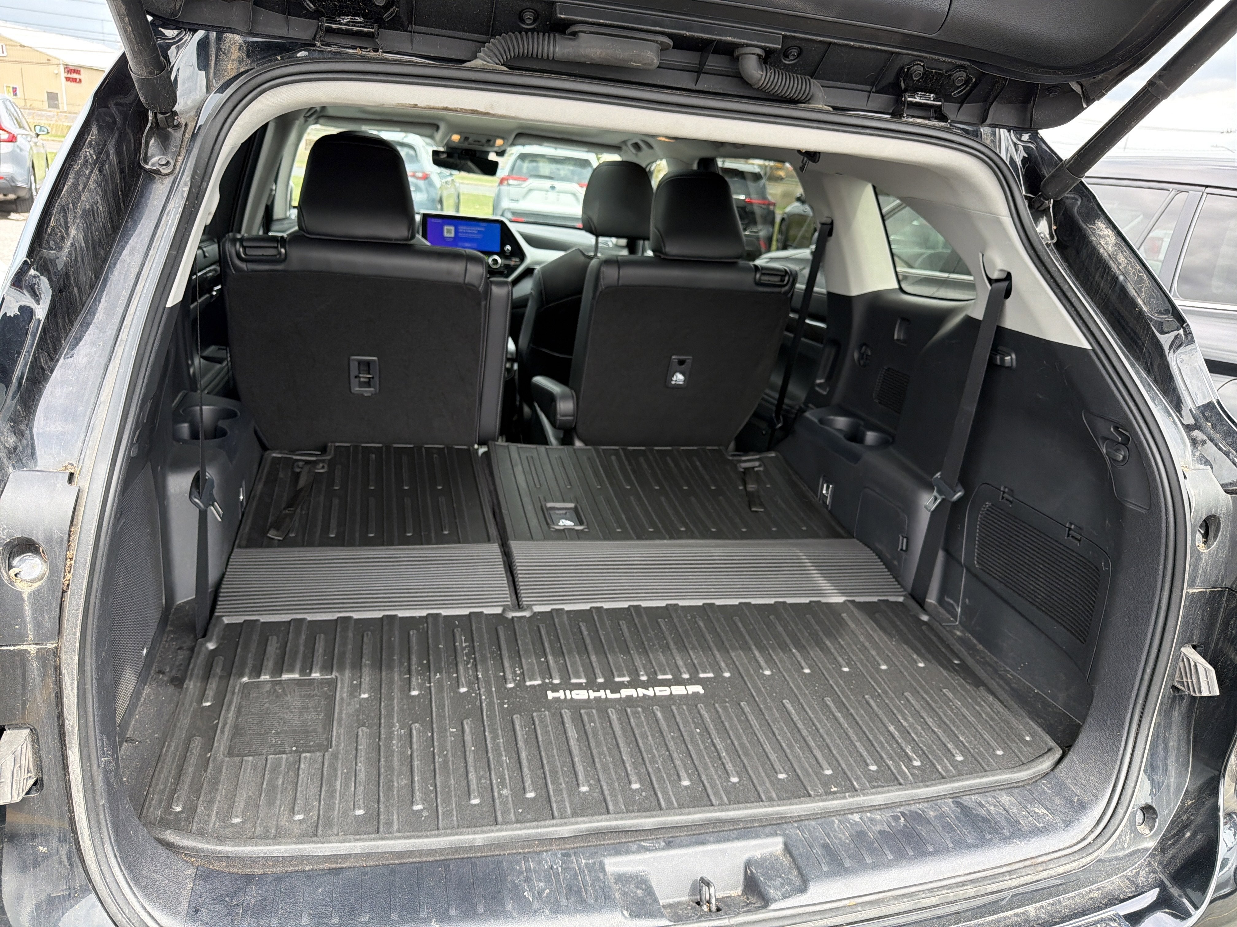 2024 Toyota Highlander Platinum