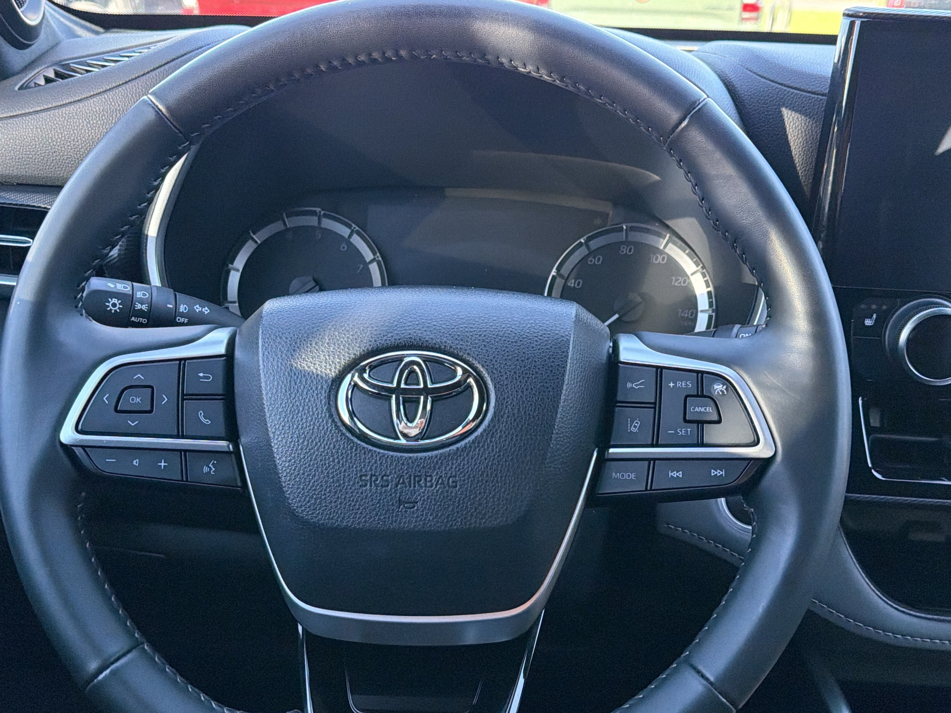 2024 Toyota Highlander XSE