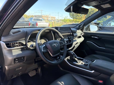 2024 Toyota Highlander XSE