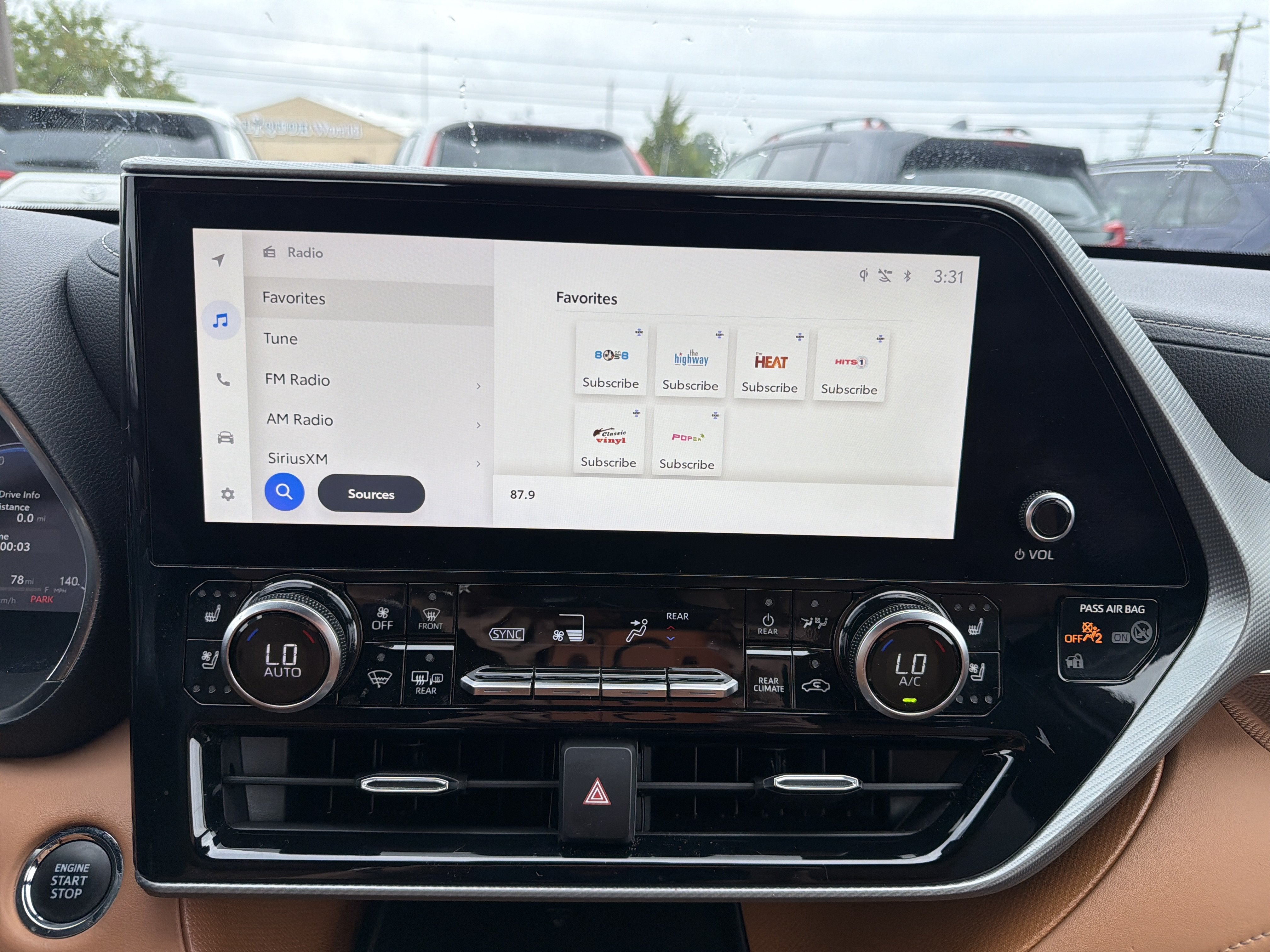 2023 Toyota Highlander Platinum