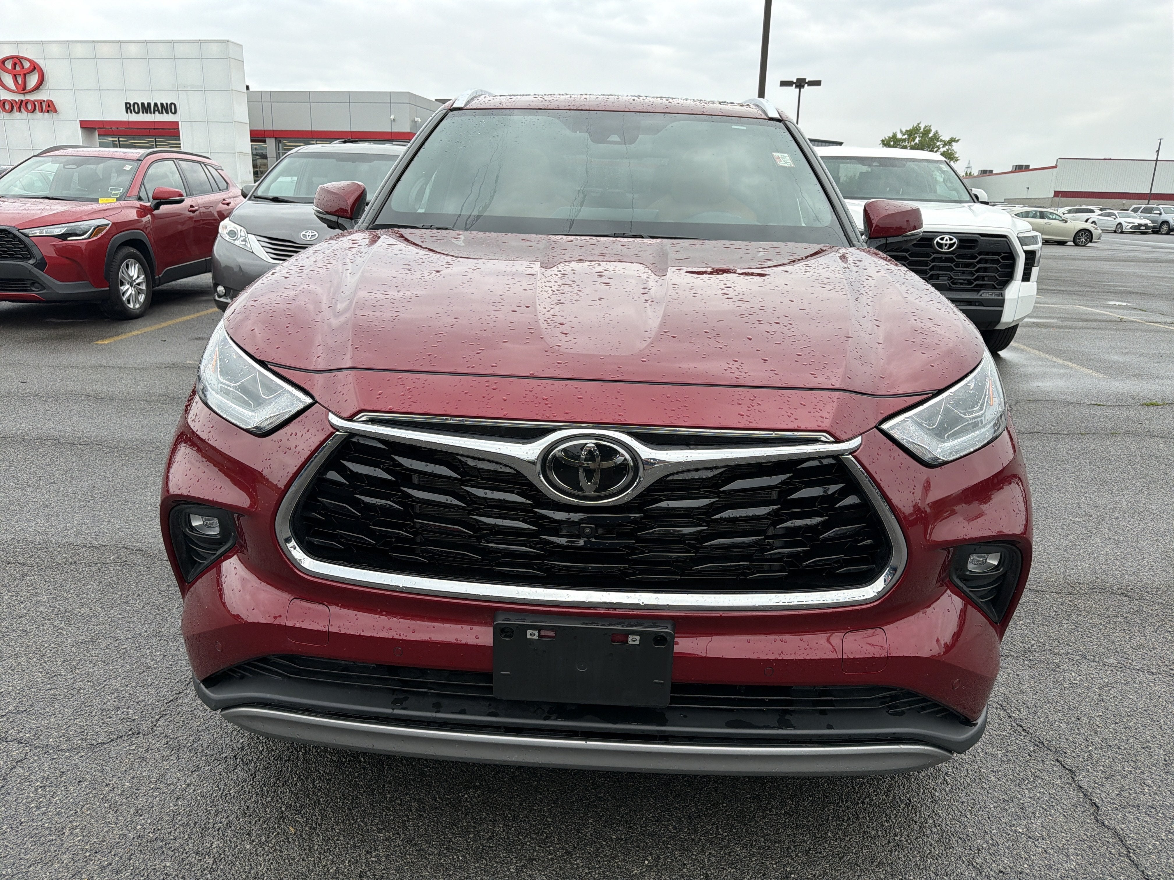 2023 Toyota Highlander Platinum