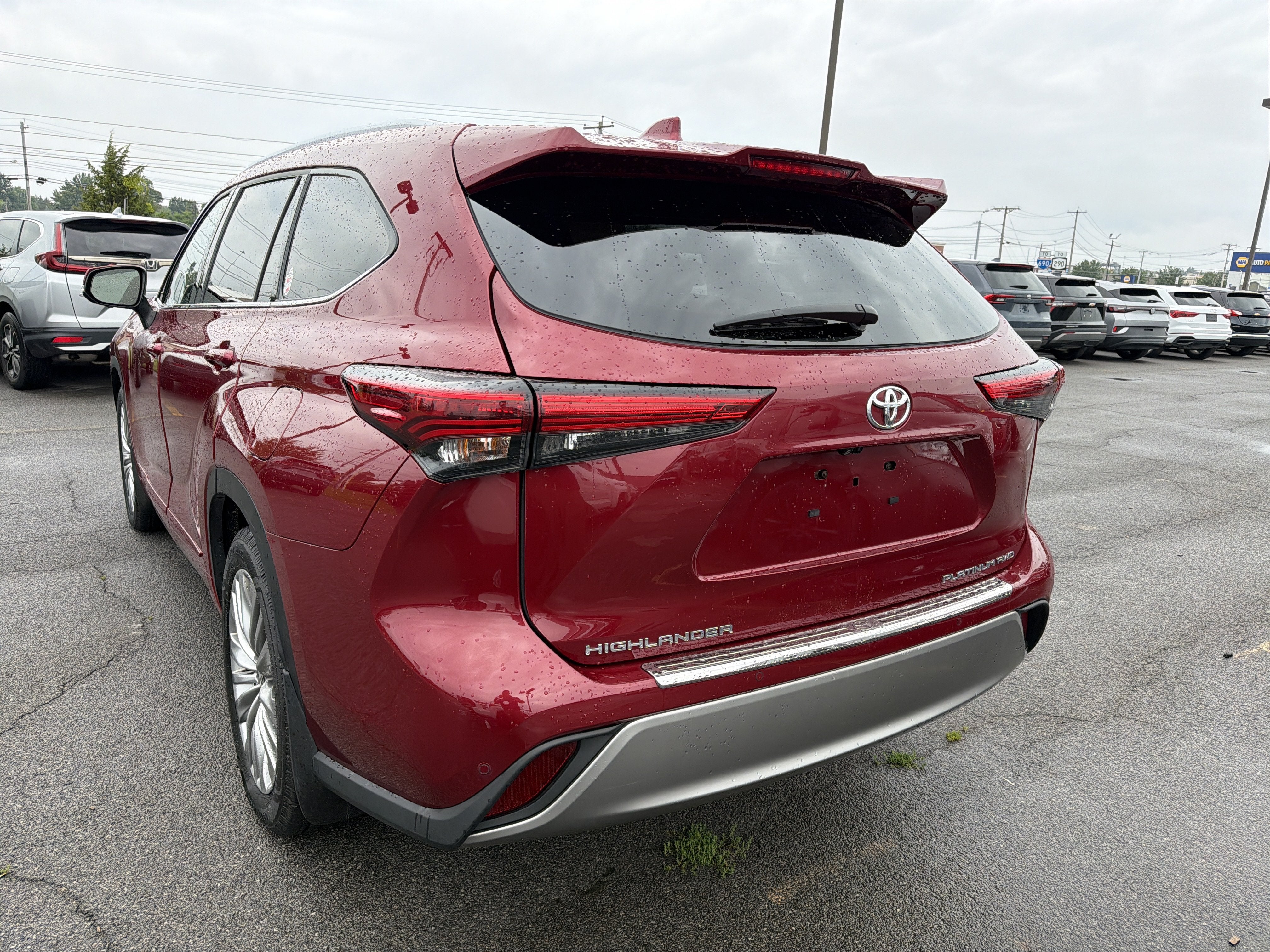 2023 Toyota Highlander Platinum