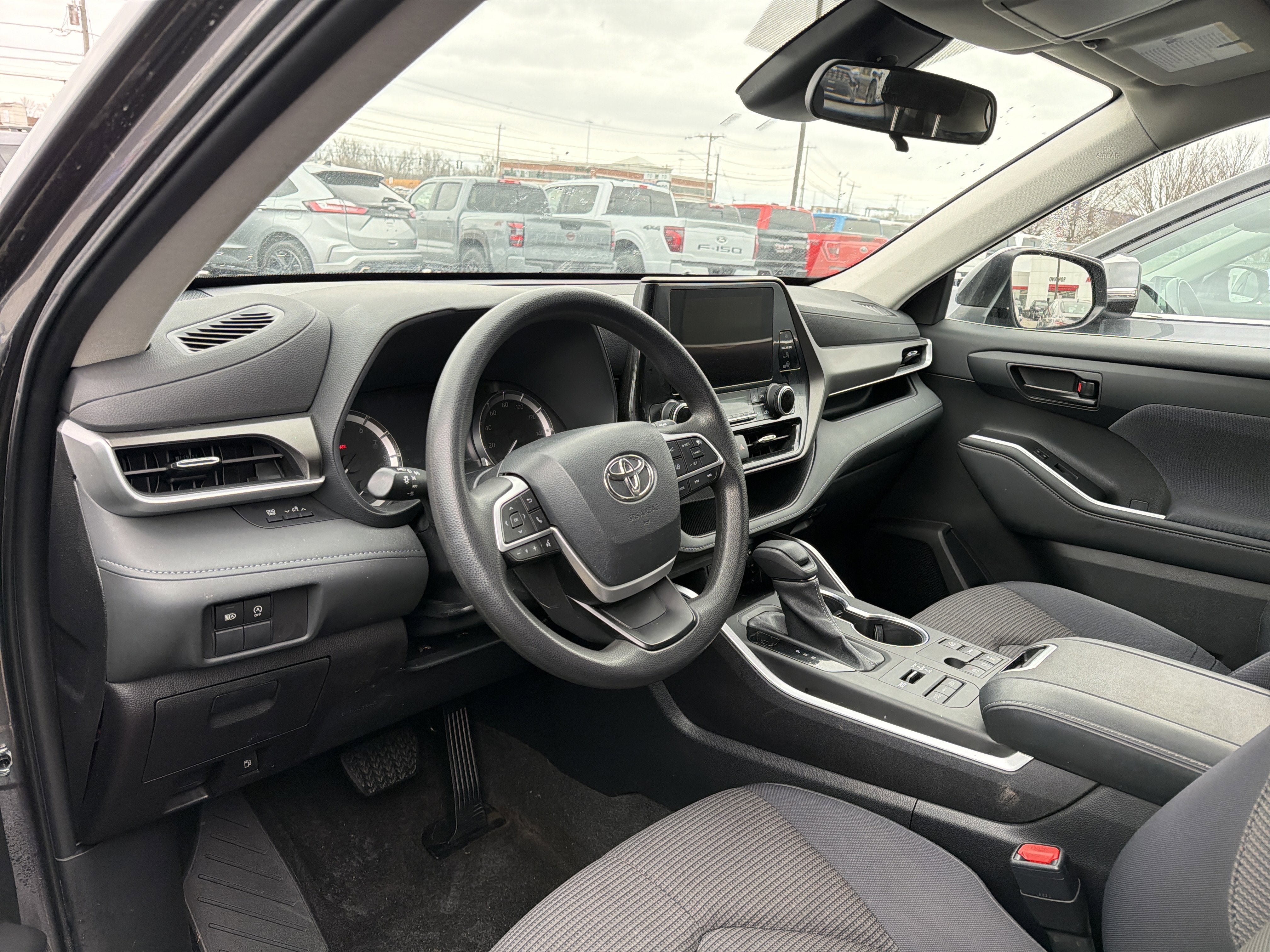 2023 Toyota Highlander L