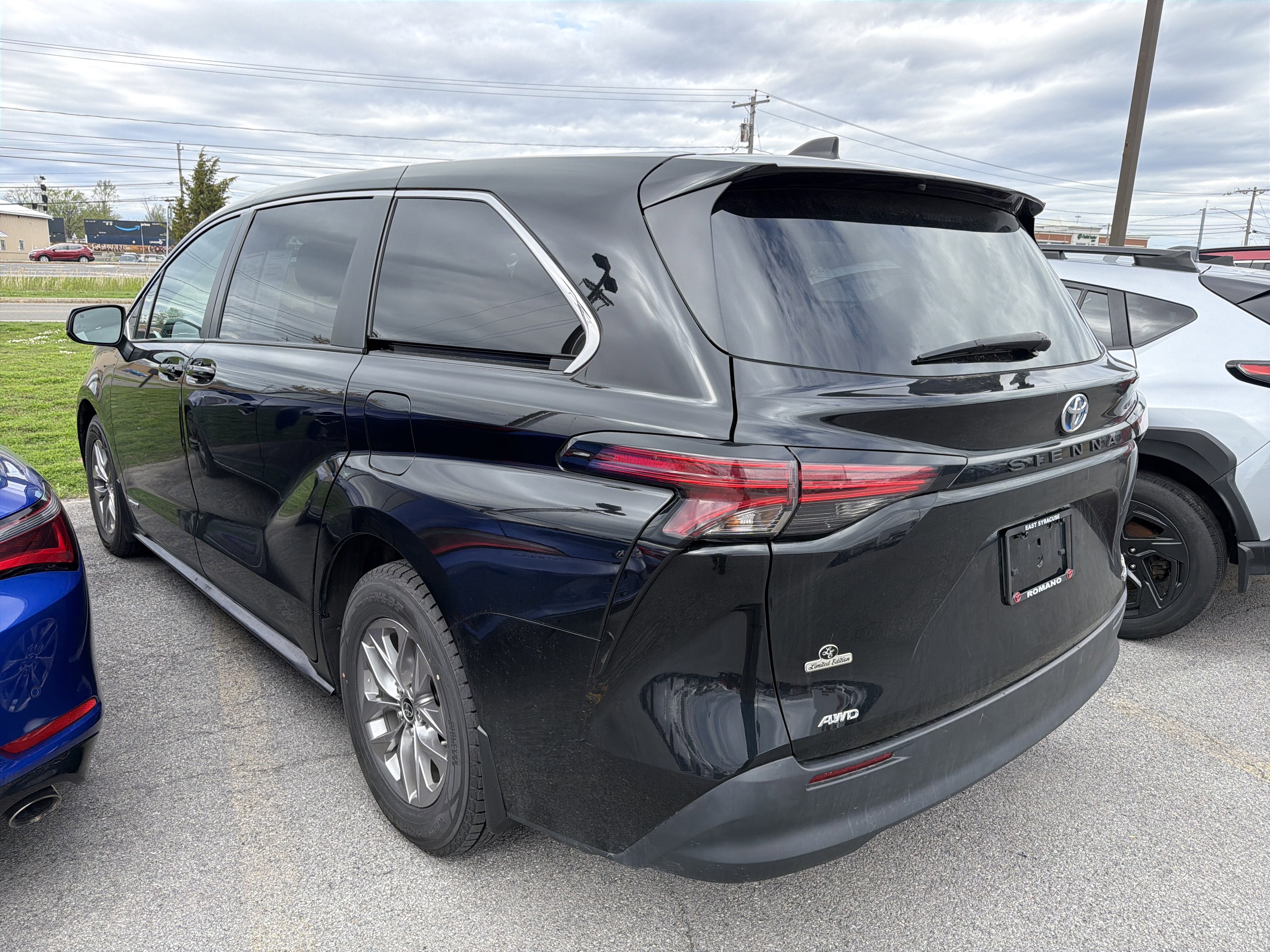 2021 Toyota Sienna LE