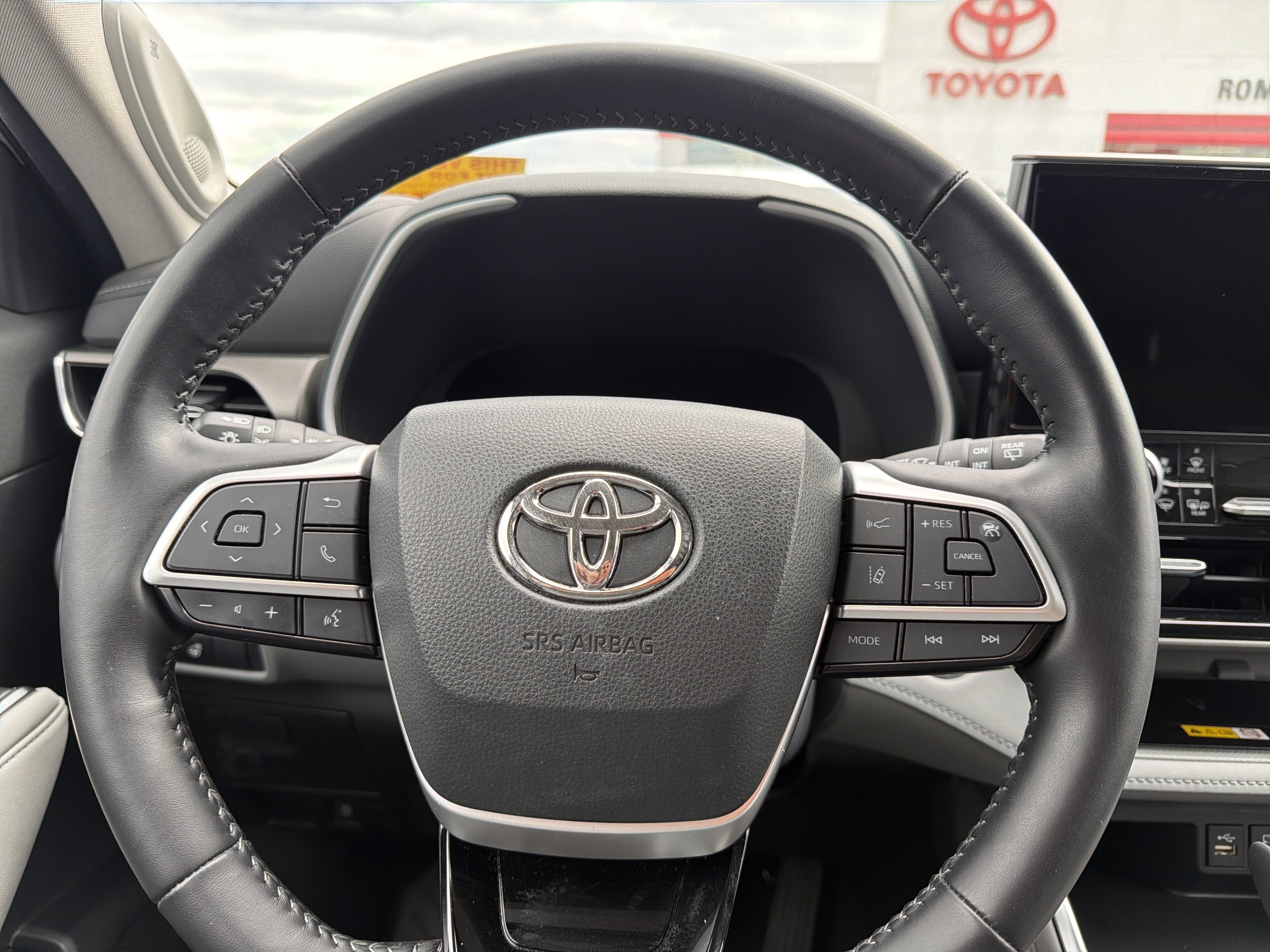 2023 Toyota Highlander Hybrid Limited
