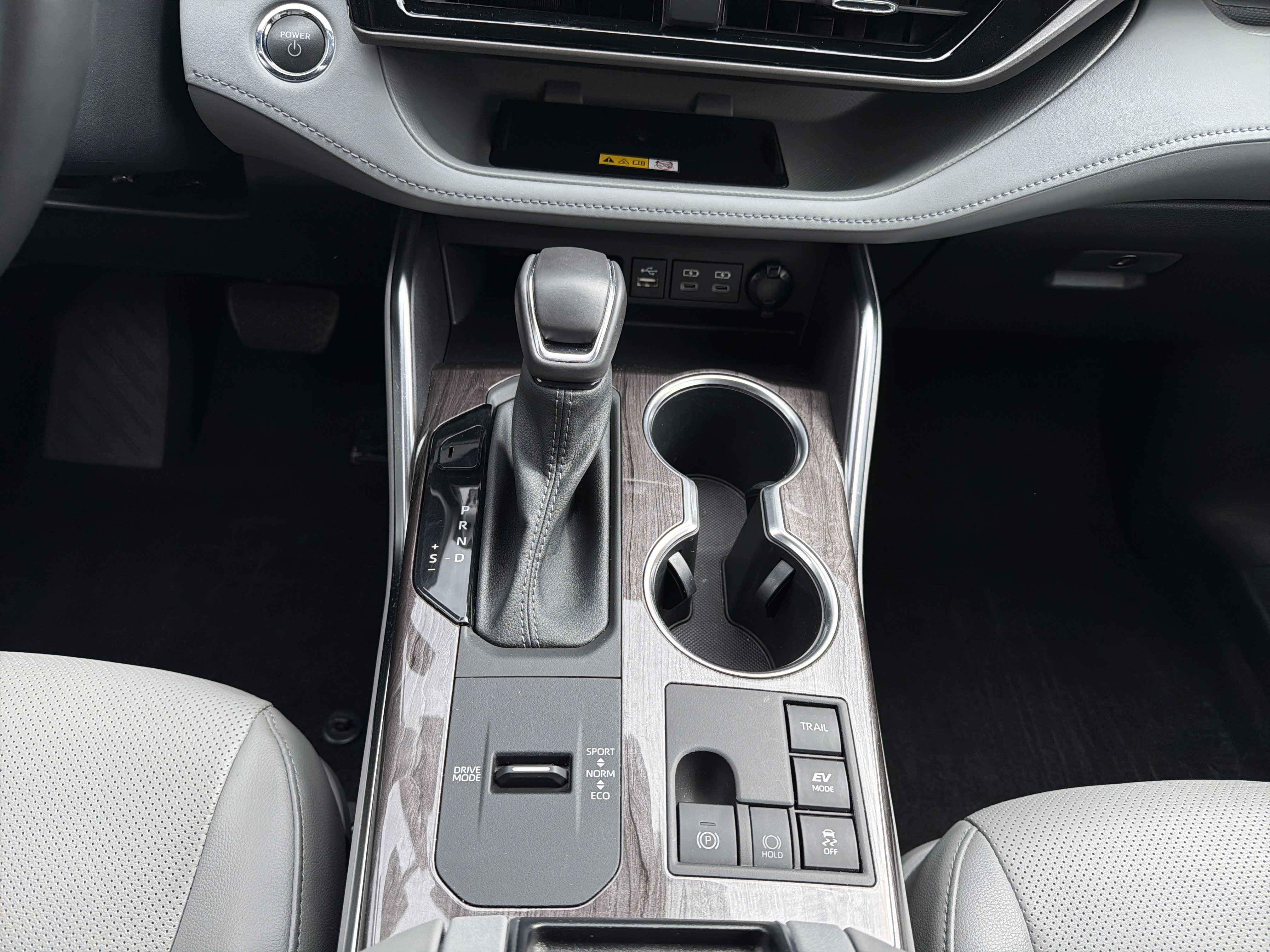 2023 Toyota Highlander Hybrid Limited
