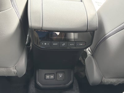 2023 Toyota Highlander Hybrid Limited