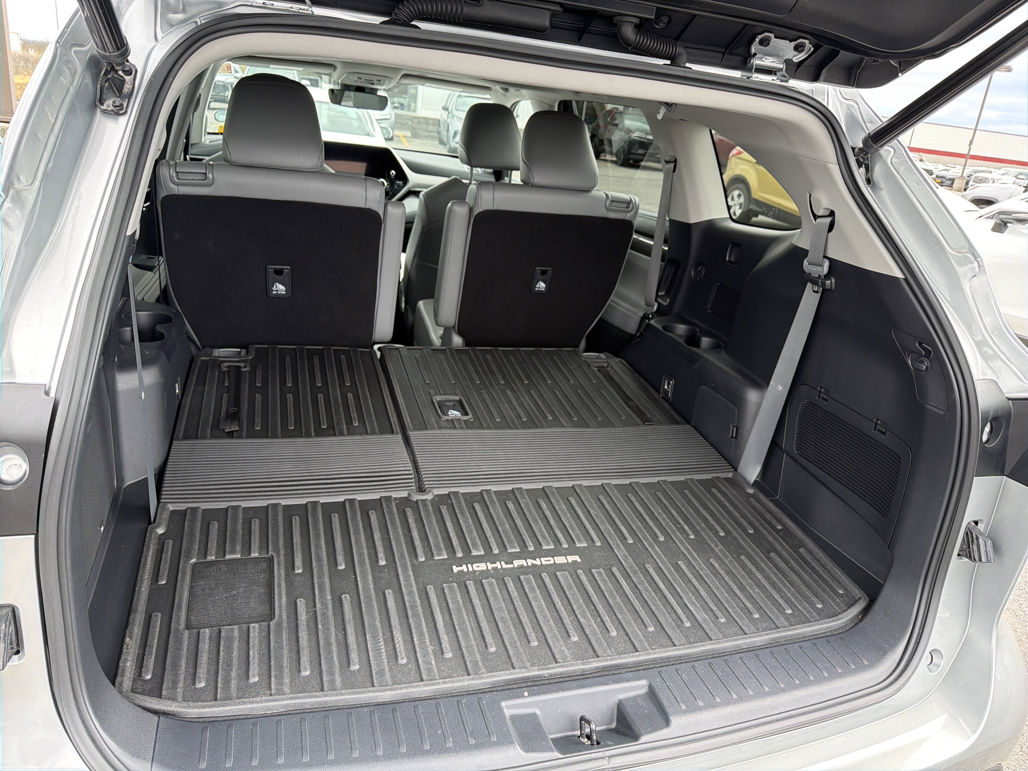 2023 Toyota Highlander Hybrid Limited