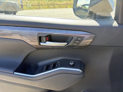 2023 Toyota Highlander Hybrid Limited