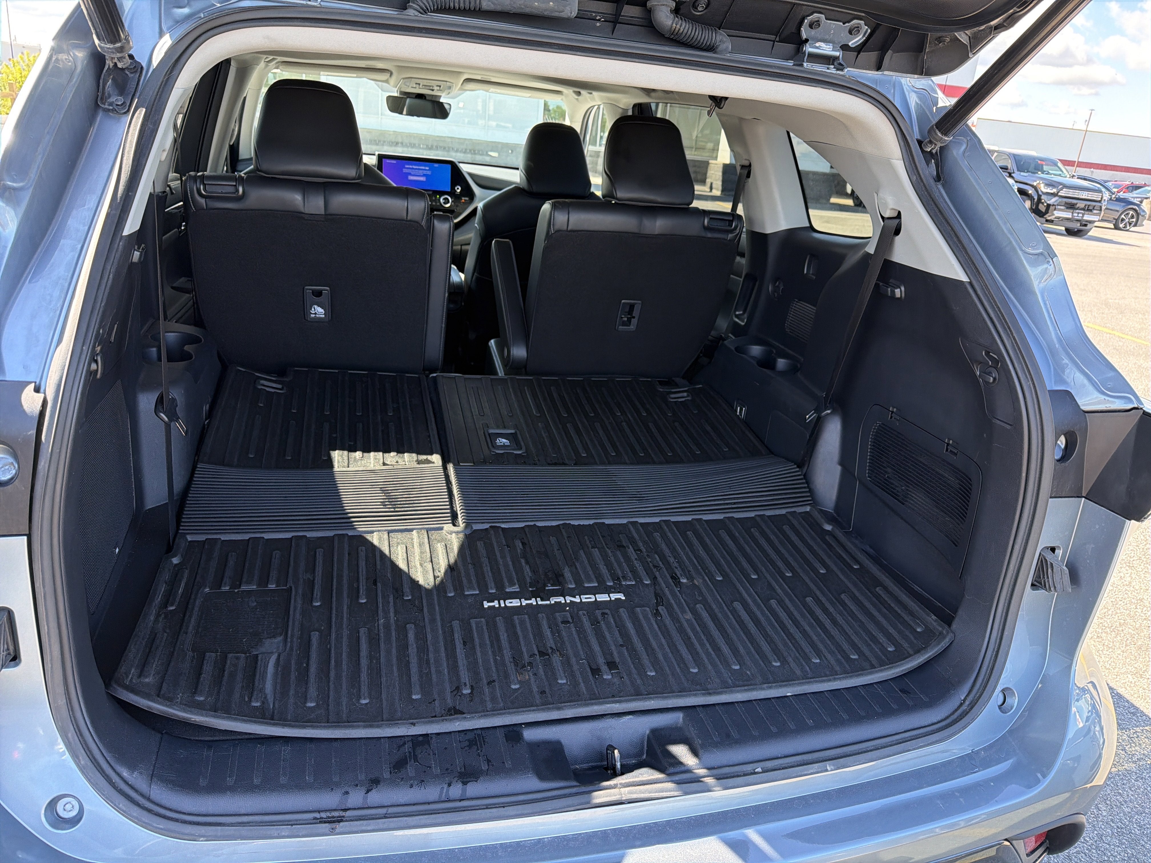 2023 Toyota Highlander Hybrid Limited