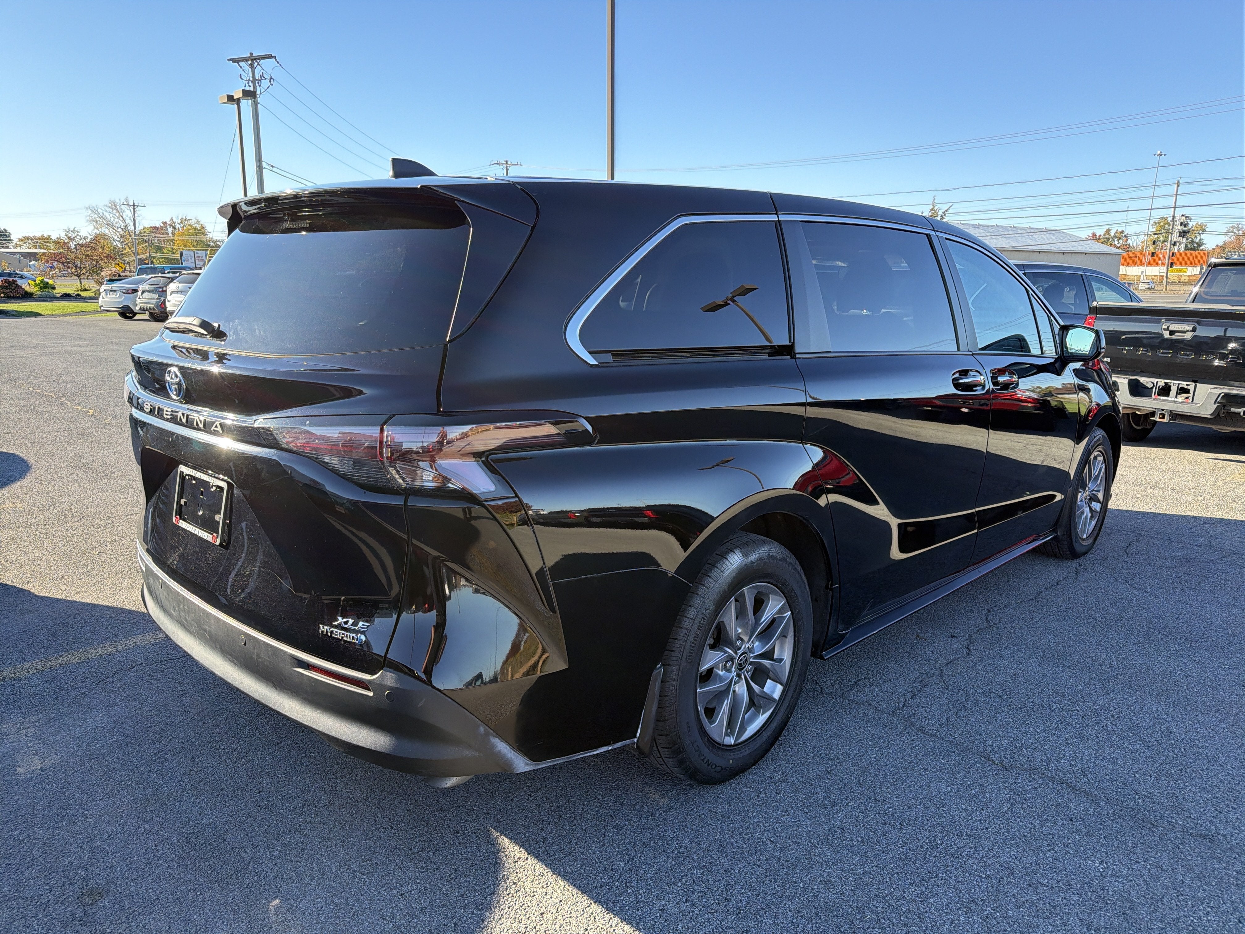 2023 Toyota Sienna XLE