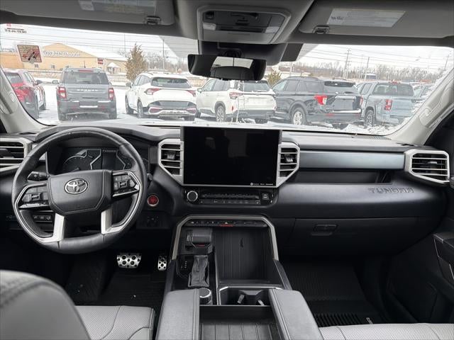 2023 Toyota Tundra 4WD SR5