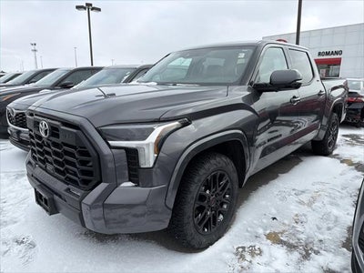2023 Toyota Tundra 4WD SR5