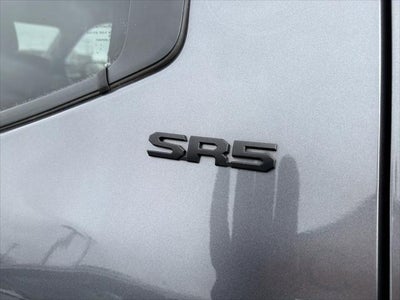 2023 Toyota Tundra 4WD SR5