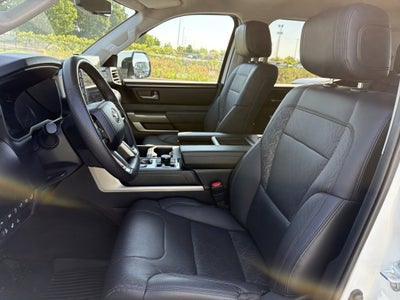 2024 Toyota Tundra 4WD SR5