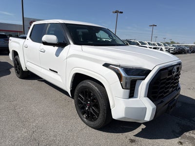 2024 Toyota Tundra 4WD SR5