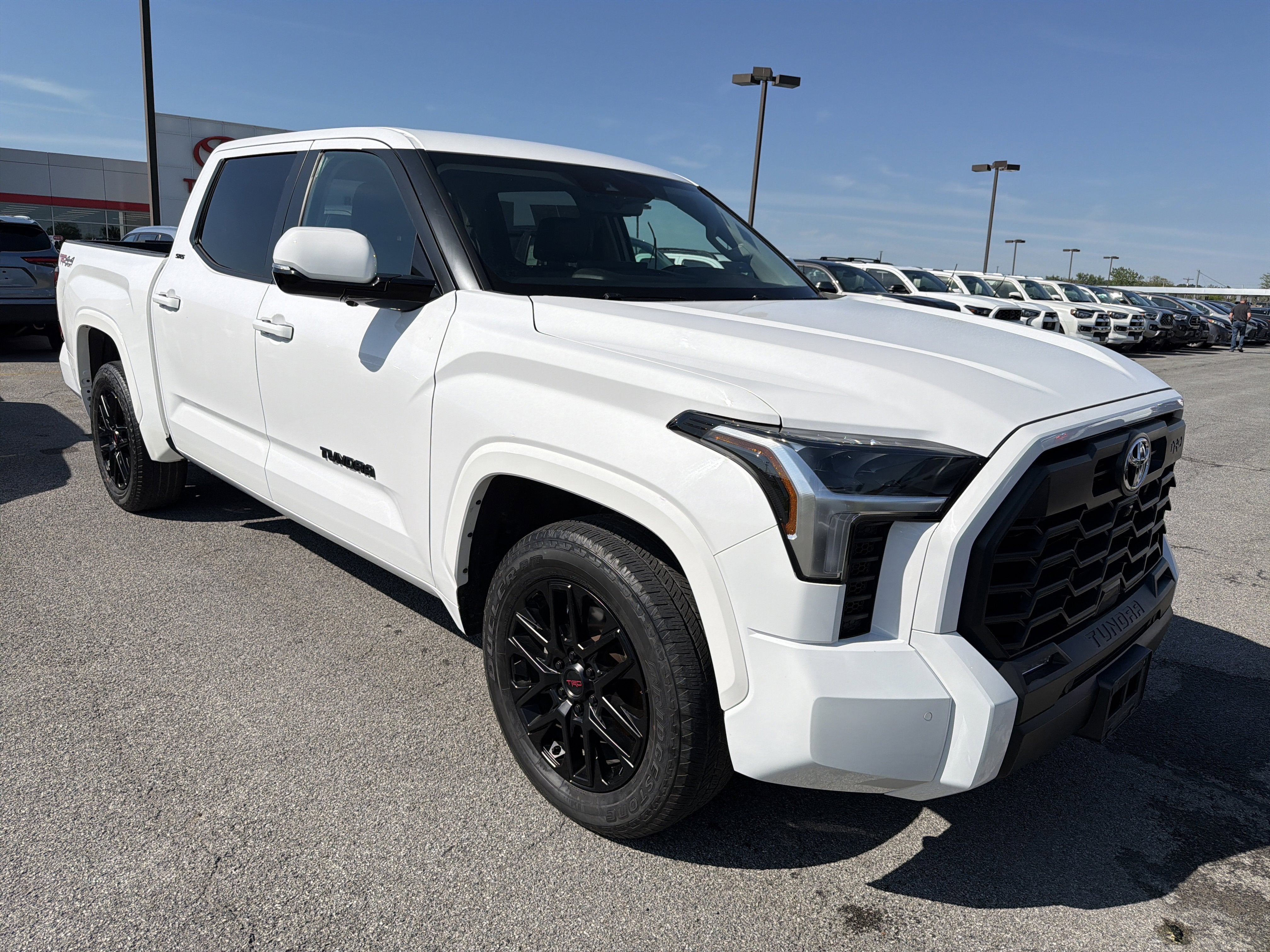2024 Toyota Tundra 4WD SR5
