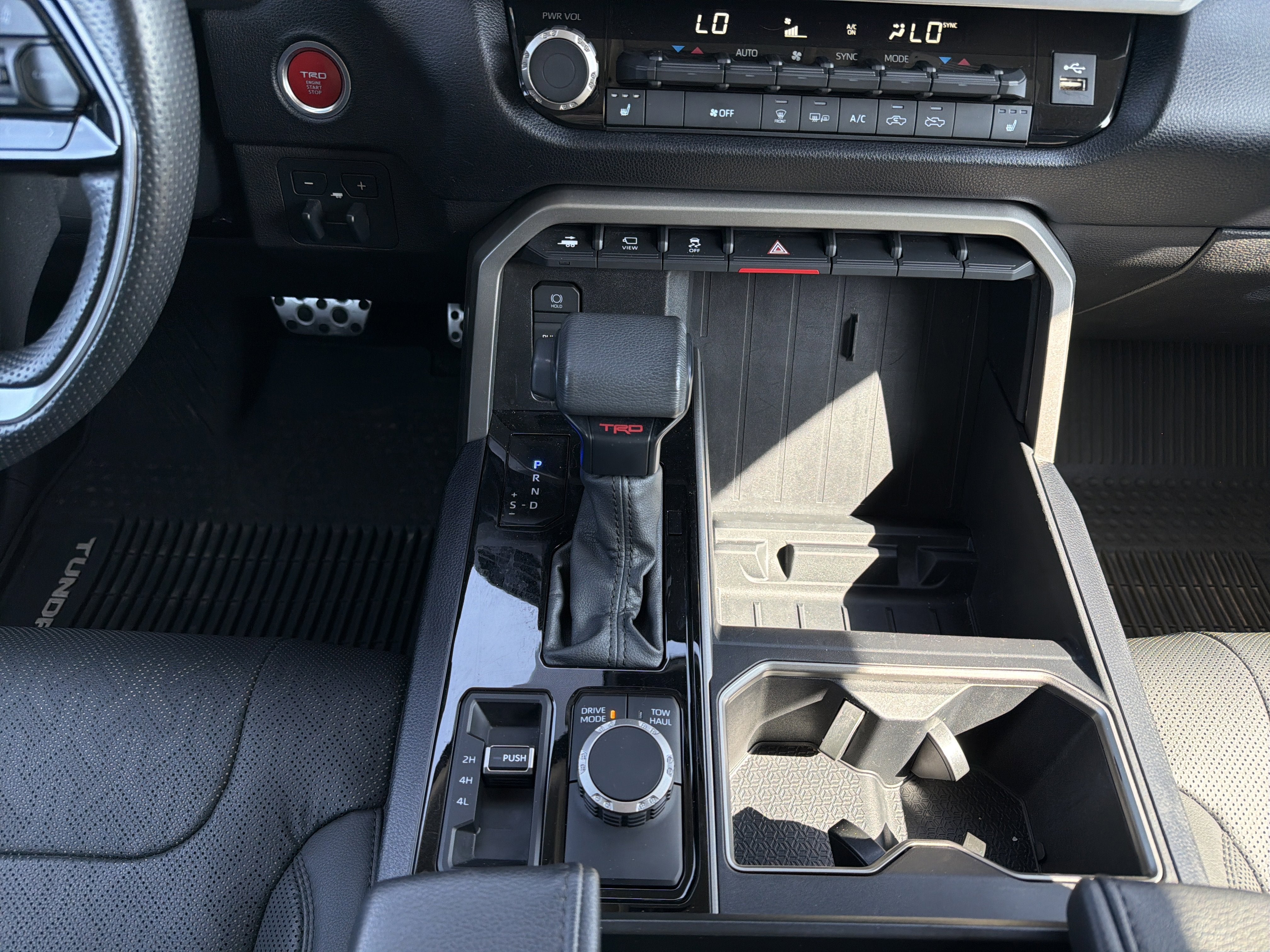 2024 Toyota Tundra 4WD SR5