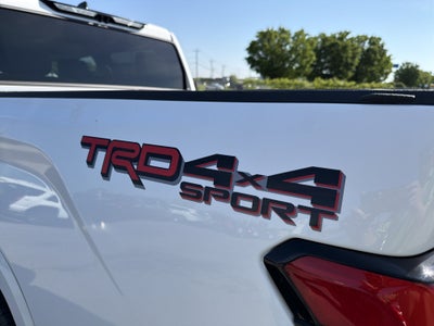 2024 Toyota Tundra 4WD SR5