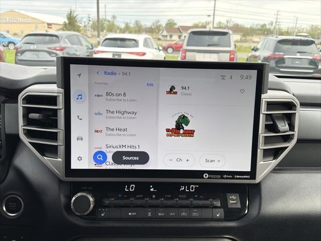 2023 Toyota Tundra 4WD SR5