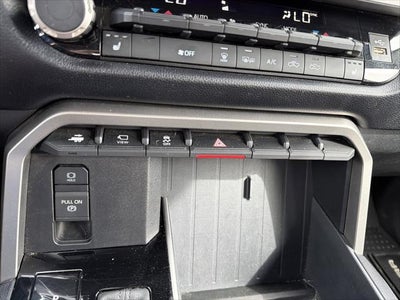 2023 Toyota Tundra 4WD SR5